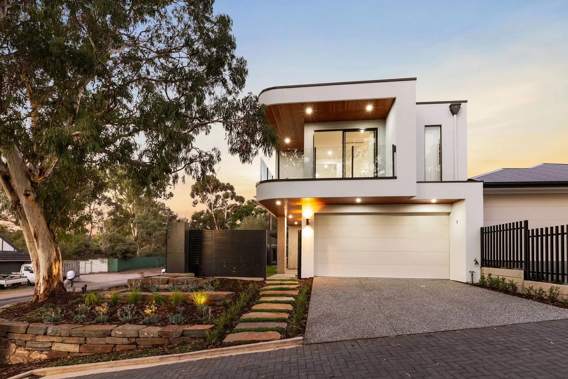 1/ 274 Lower Athelstone Road, Athelstone - Image 1