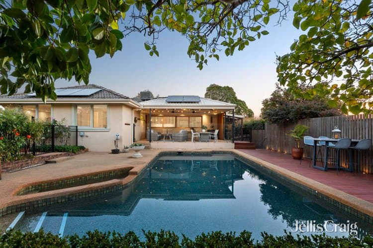 24 Avalon Street, Mooroolbark, Mooroolbark - Image 1