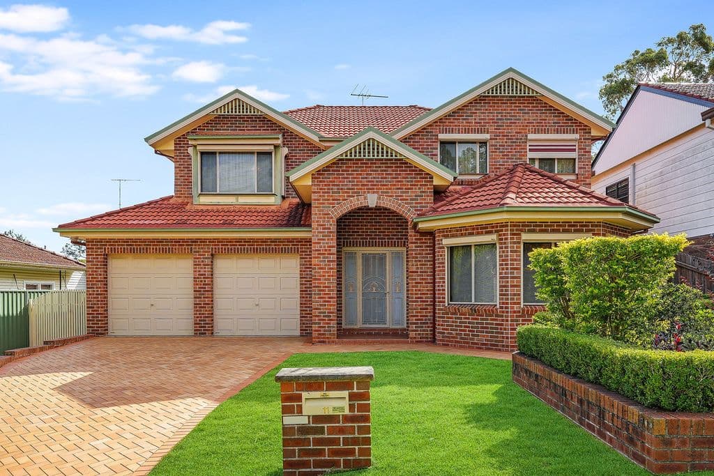 11 Nioka Place, Caringbah - Image 1