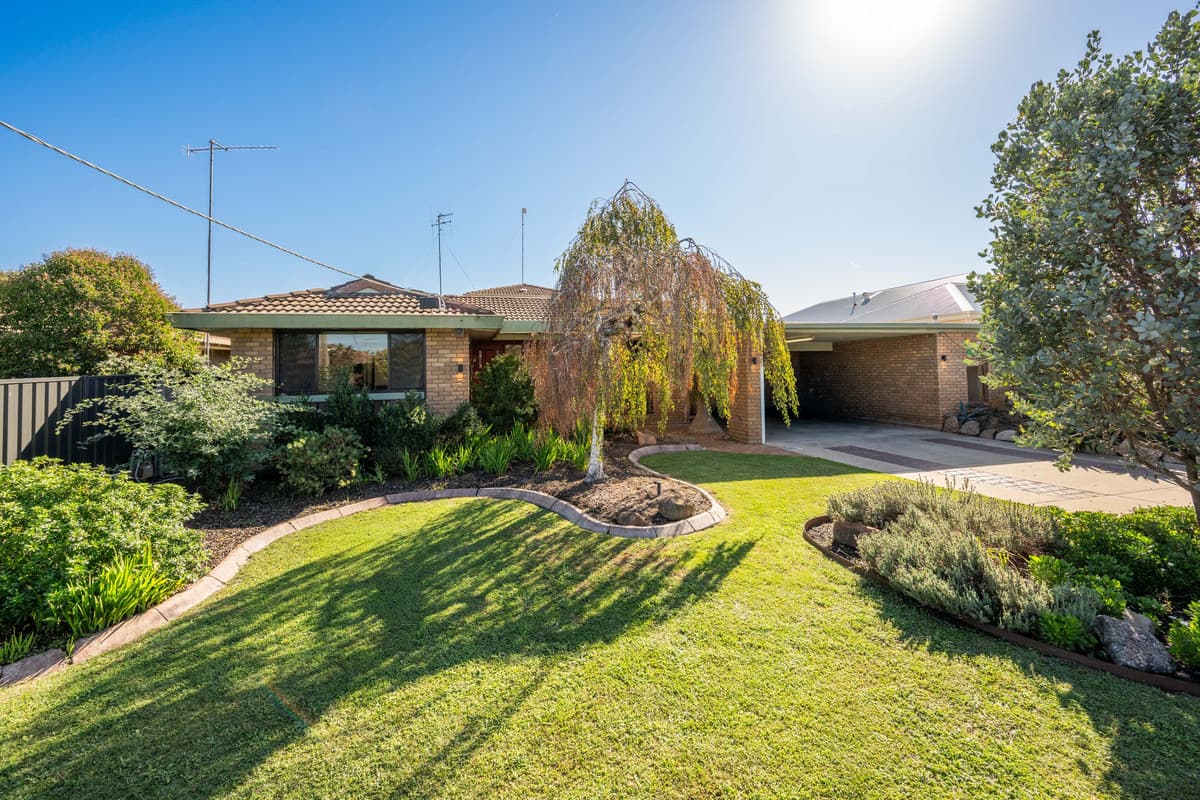 5 Blaxland Street, Shepparton VIC 3630, Shepparton - Image 1
