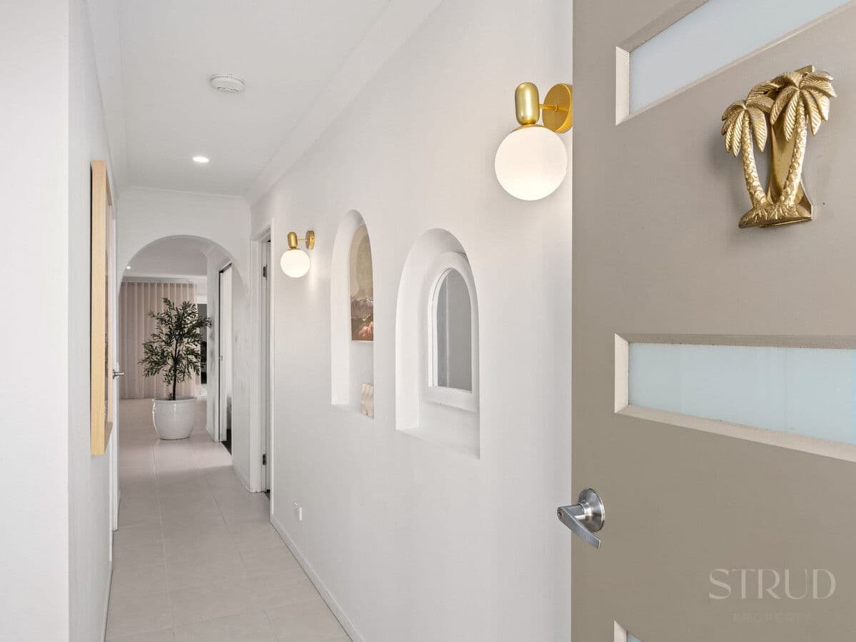 7 Chambers Ridge Boulevard, Park Ridge QLD 4125, Park Ridge - Thumbnail 2