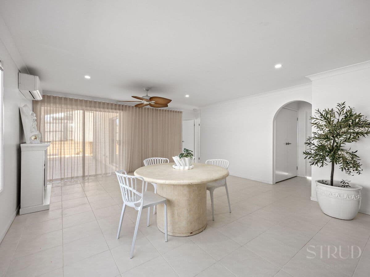 7 Chambers Ridge Boulevard, Park Ridge QLD 4125, Park Ridge - Thumbnail 7