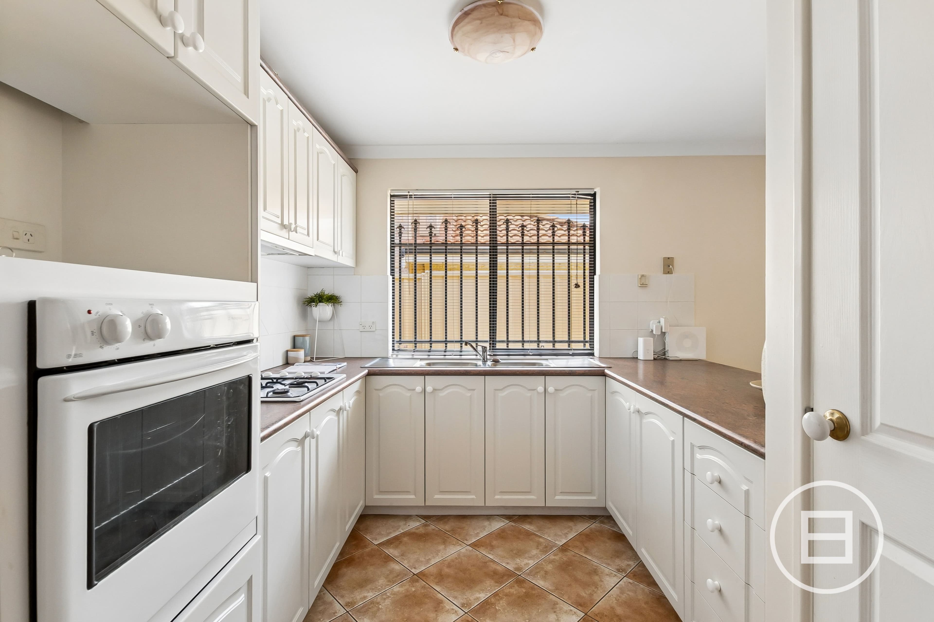3/2 Mayfair Street, NOLLAMARA, WA, Nollamara - Thumbnail 4