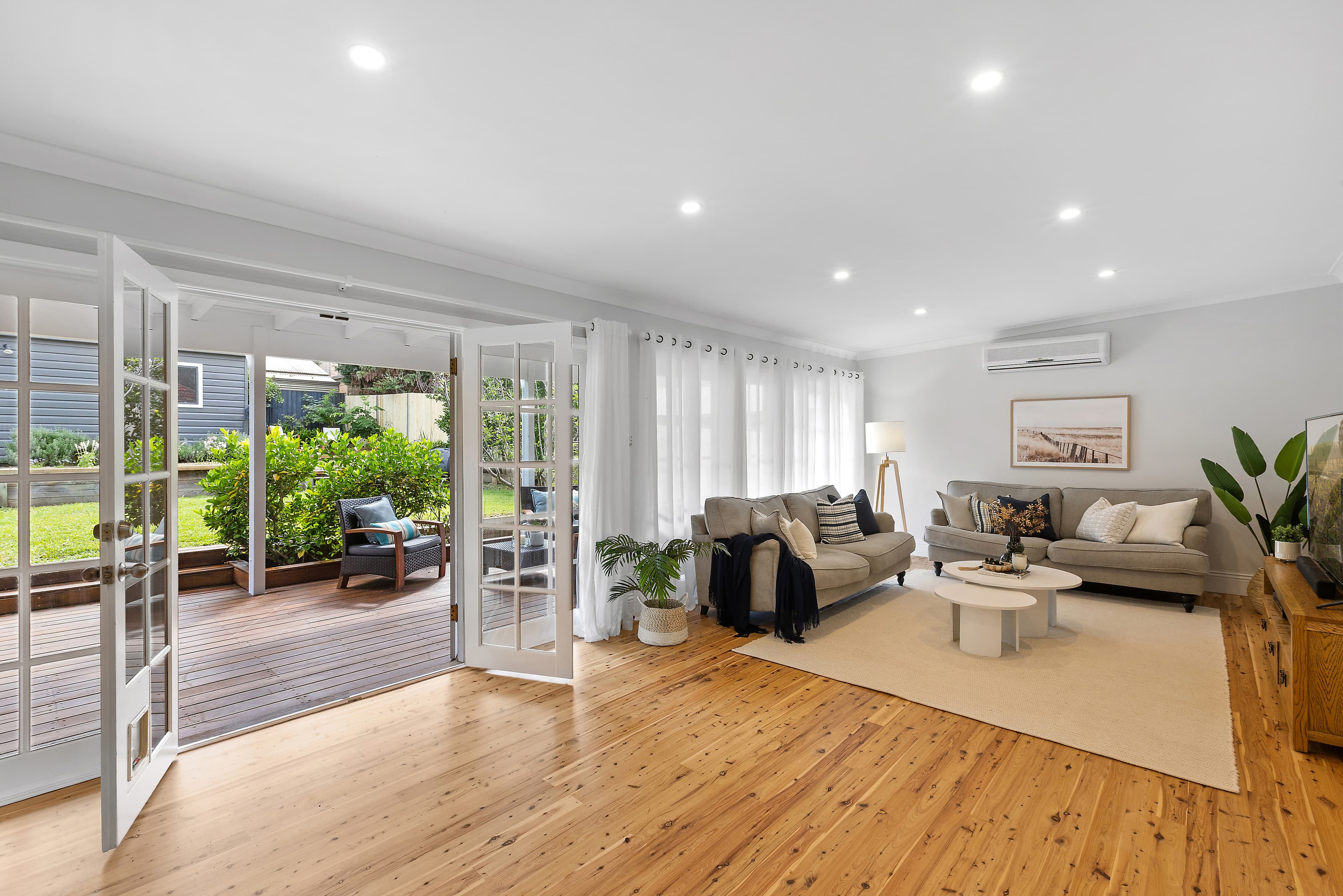8 Woodlands Road, Forestville, NSW, 2087, Forestville - Thumbnail 2
