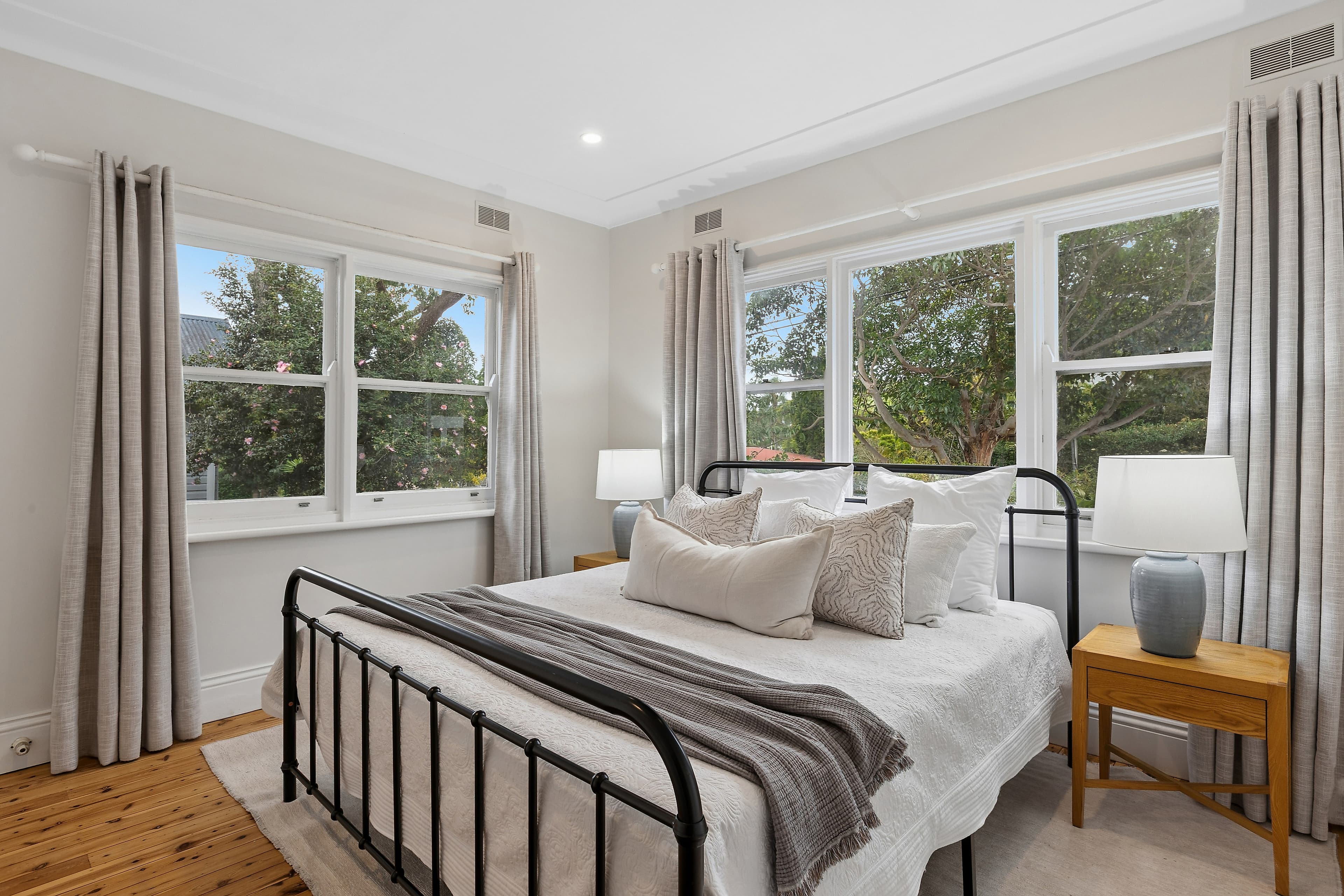8 Woodlands Road, Forestville, NSW, 2087, Forestville - Thumbnail 6