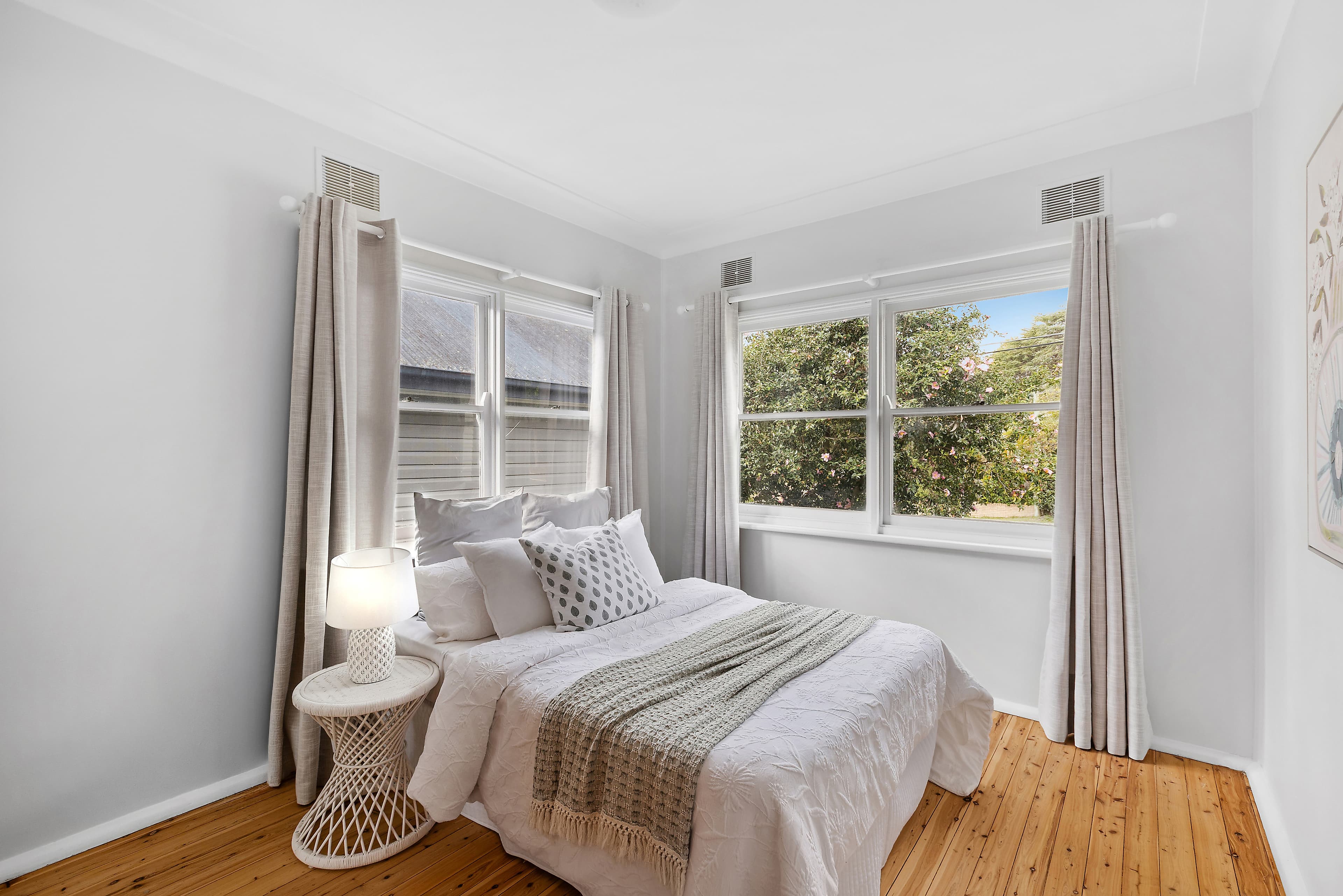8 Woodlands Road, Forestville, NSW, 2087, Forestville - Thumbnail 8