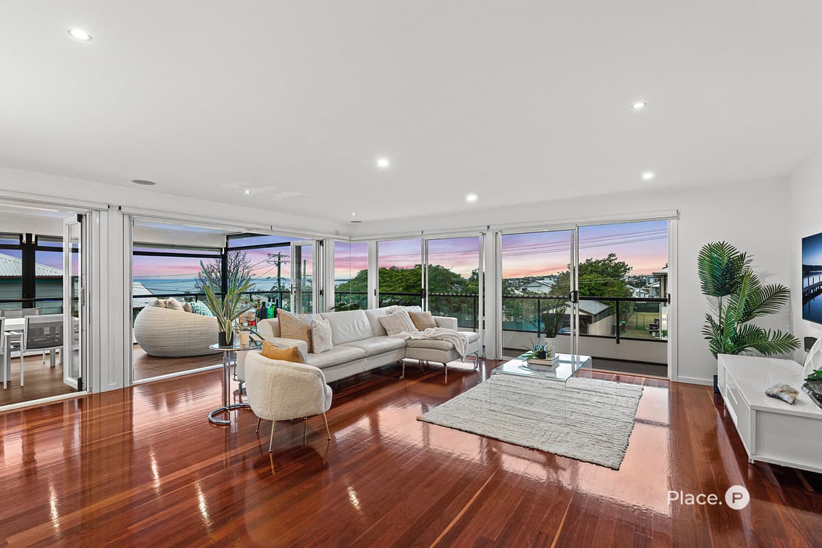 71 Adam Street, Wynnum - Thumbnail 2