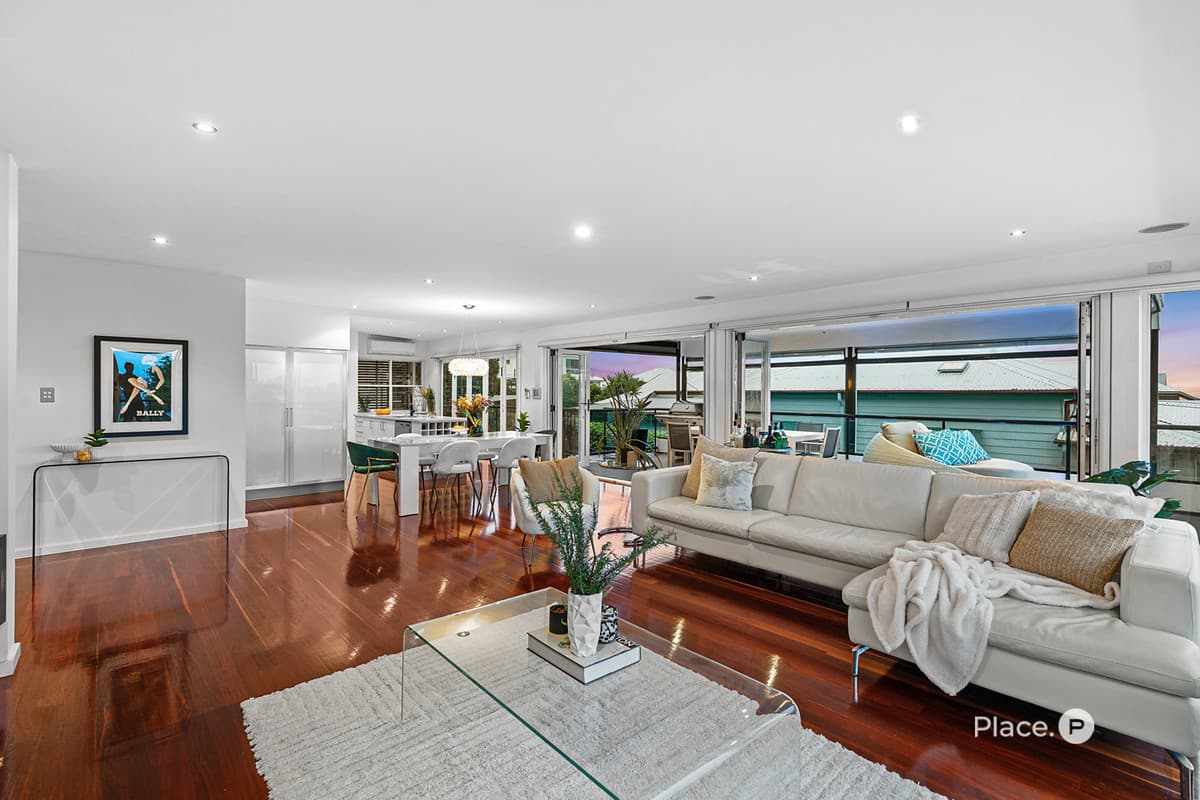 71 Adam Street, Wynnum - Thumbnail 3