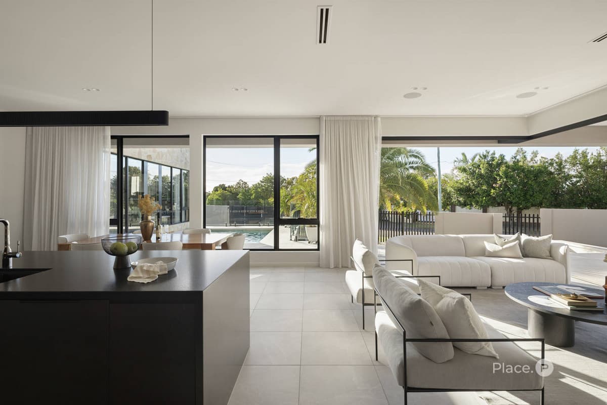 12 Ascham Street, Camp Hill - Thumbnail 6