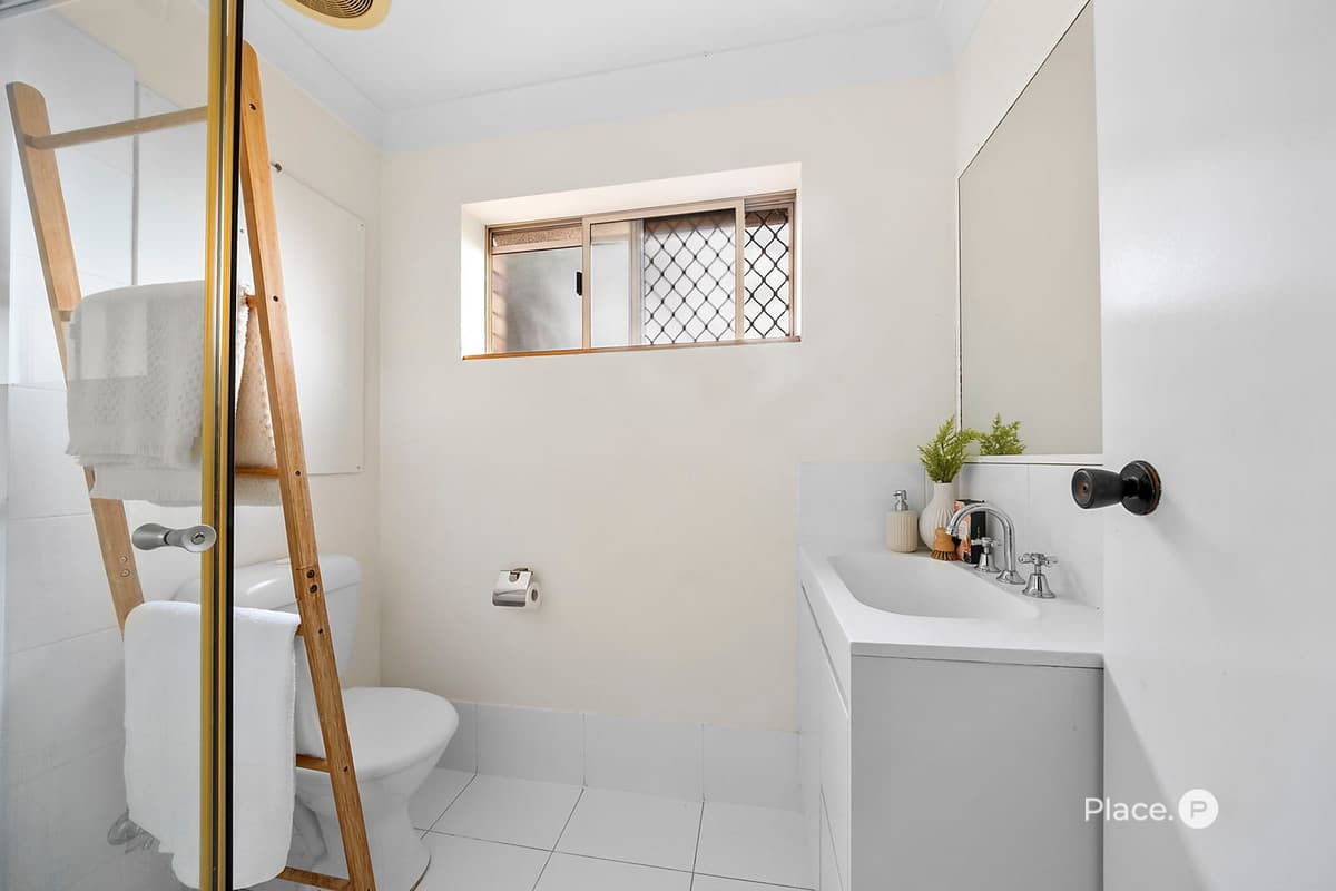 35 Devoy Street, Ashgrove - Thumbnail 8