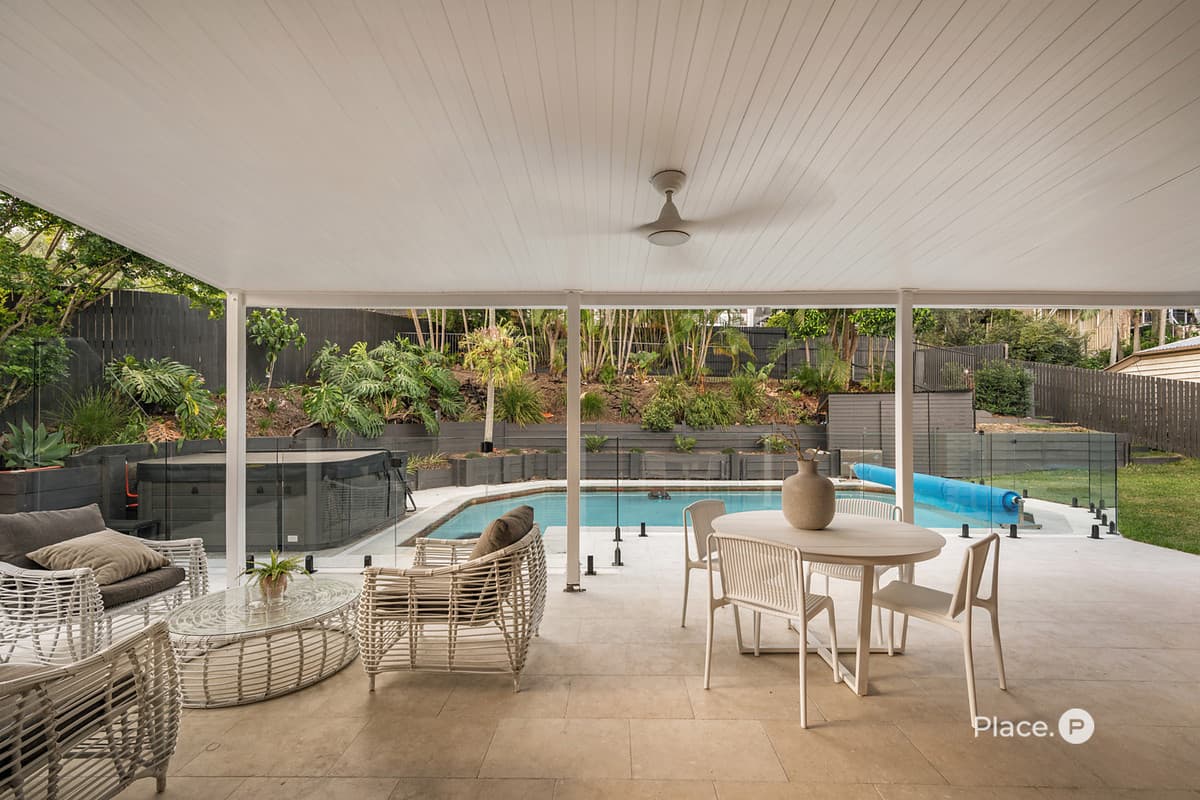 76 Kingsbury Street, Norman Park - Thumbnail 2