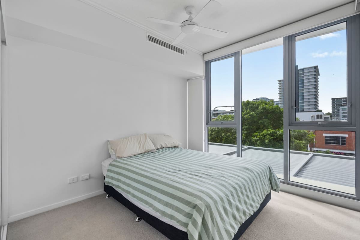 8 Hercules Street, Hamilton - Thumbnail 5