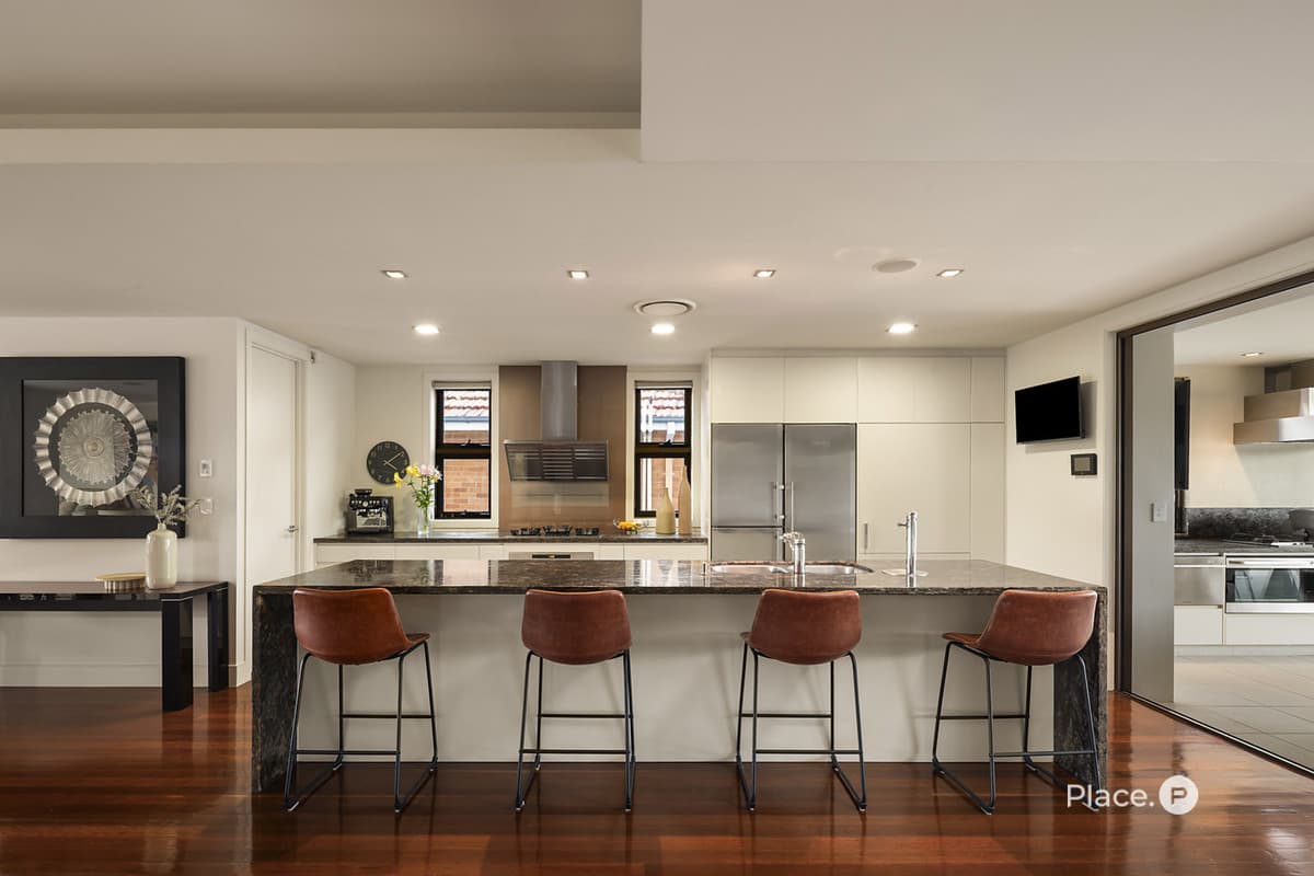 90 Sirius Street, Coorparoo - Thumbnail 5