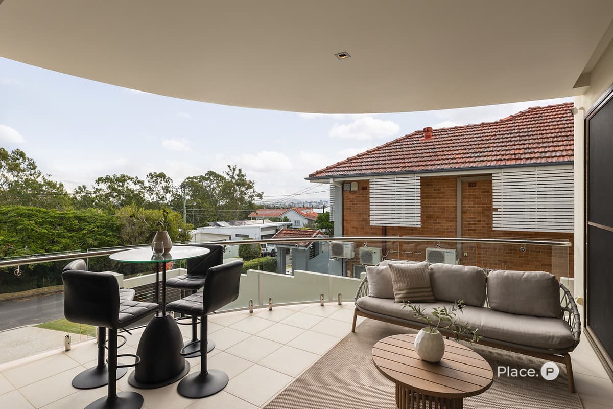 90 Sirius Street, Coorparoo - Thumbnail 6