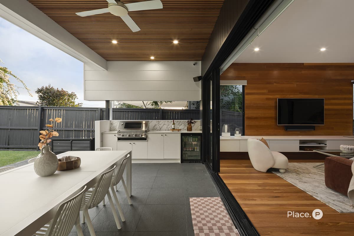 11 Sydney Avenue, Camp Hill - Thumbnail 8