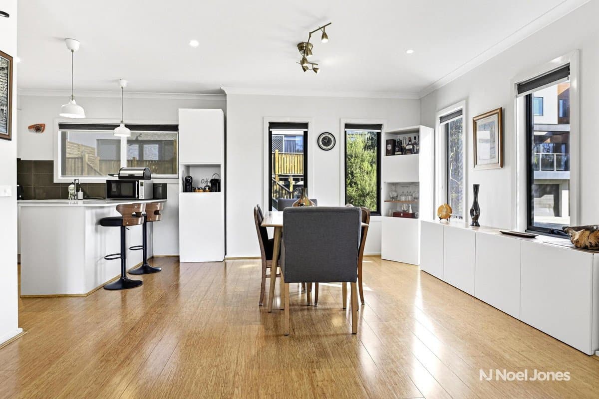10 Primary Street, Mooroolbark - Thumbnail 2