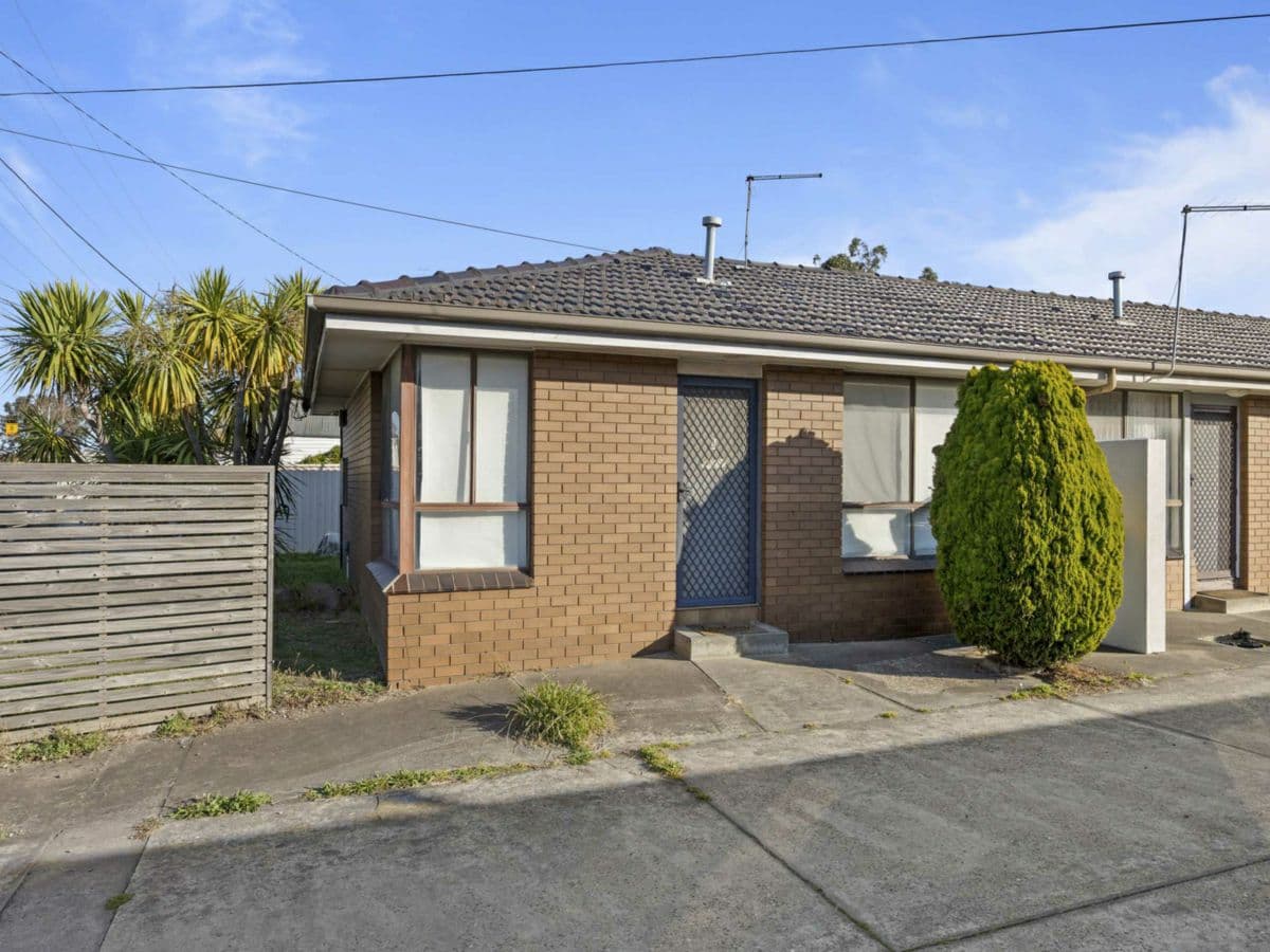 1/607 Creswick Road, WENDOUREE, Wendouree - Image 1