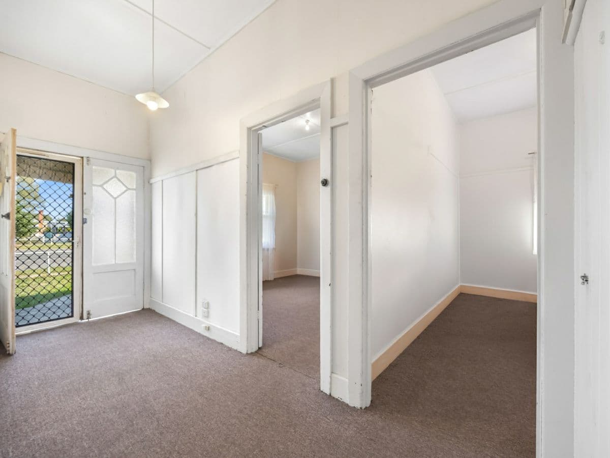 259 Albert Street, SEBASTOPOL, Sebastopol - Thumbnail 4
