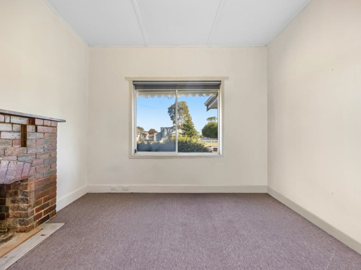 259 Albert Street, SEBASTOPOL, Sebastopol - Thumbnail 6