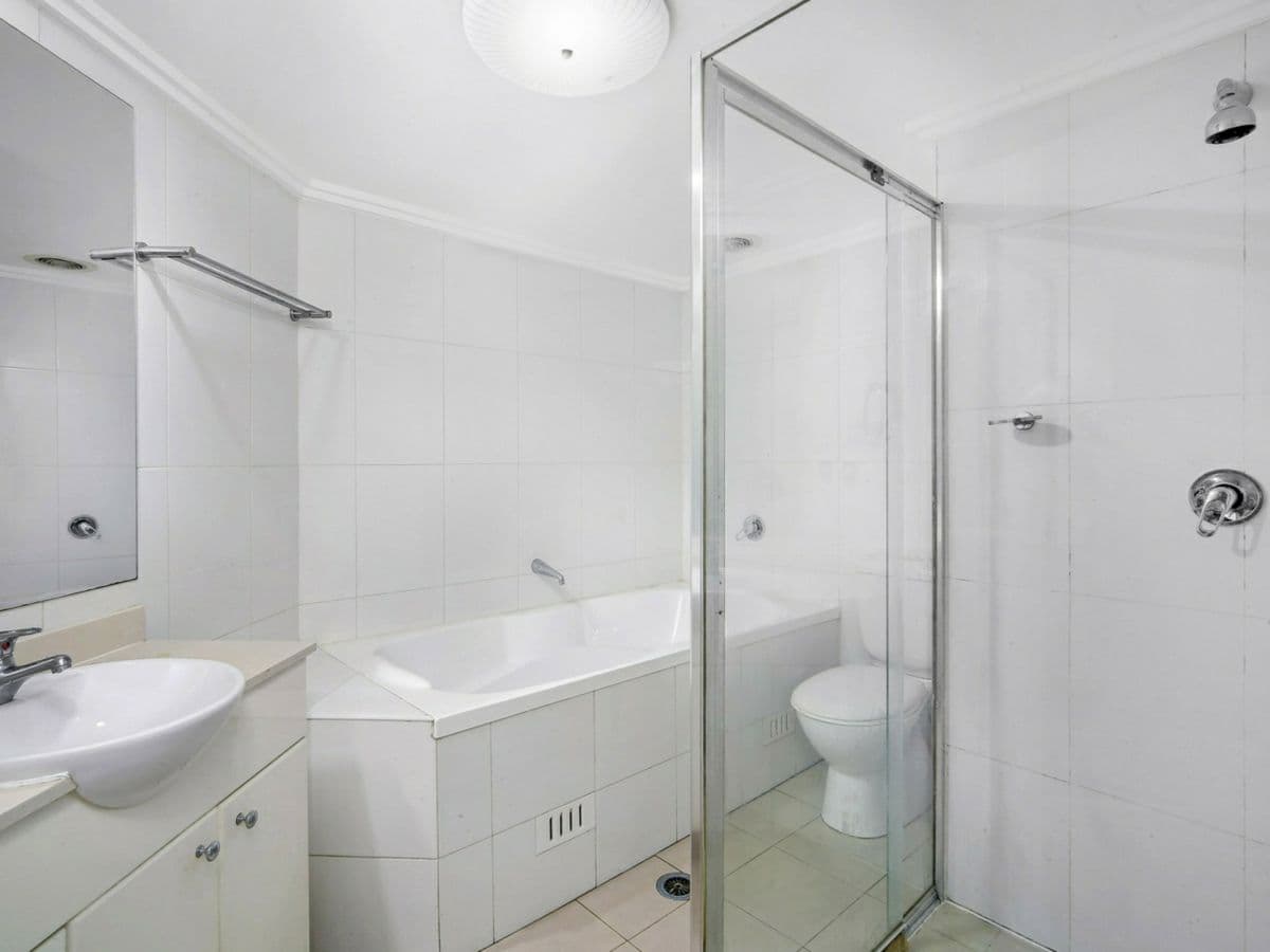 148/13-15 Hassall Street, PARRAMATTA, Parramatta - Thumbnail 8