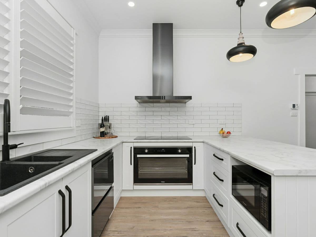 56 Crown Street, COOTAMUNDRA, Cootamundra - Thumbnail 6