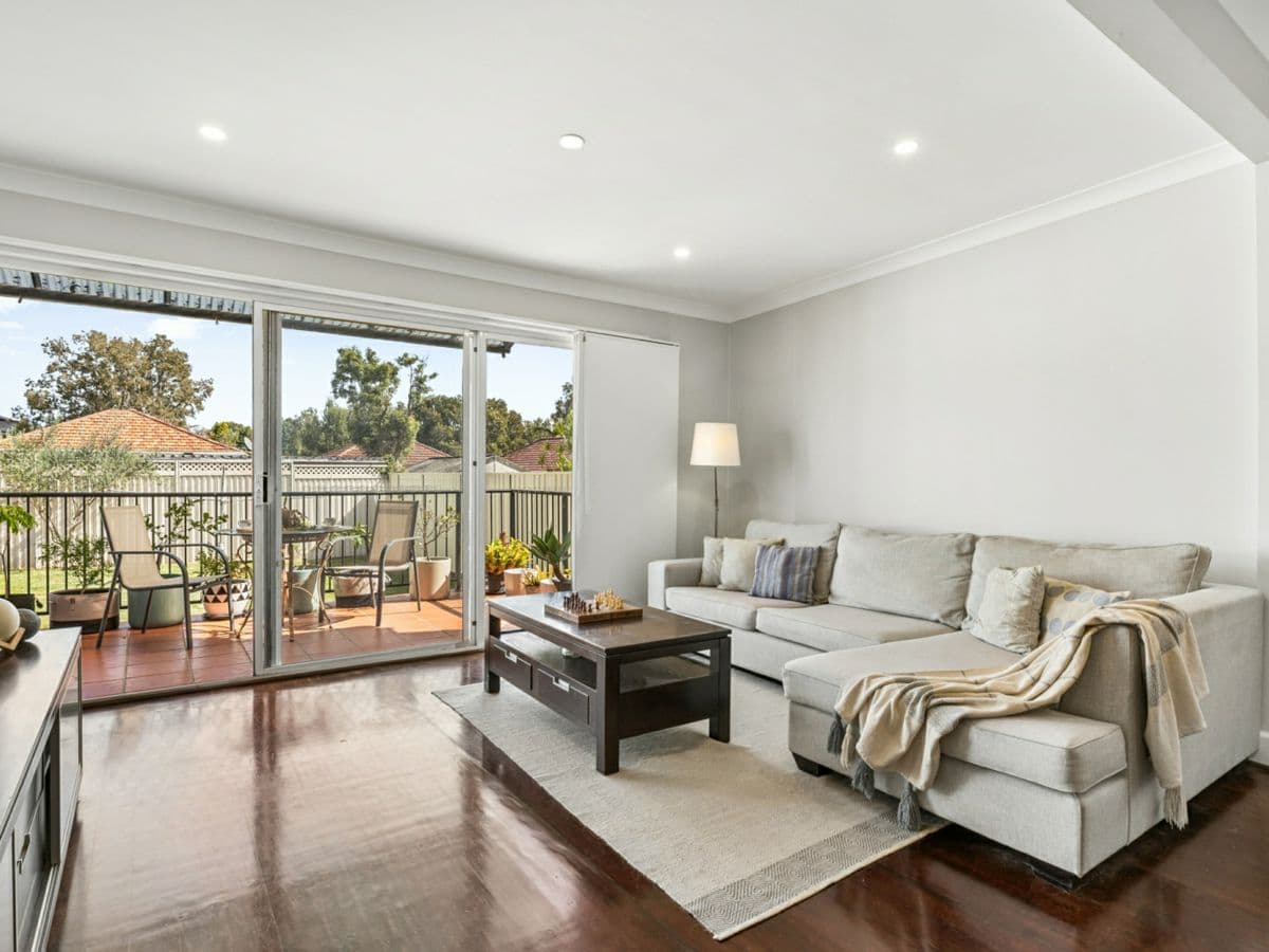 6 Glamis Street, KINGSGROVE, Kingsgrove - Thumbnail 2