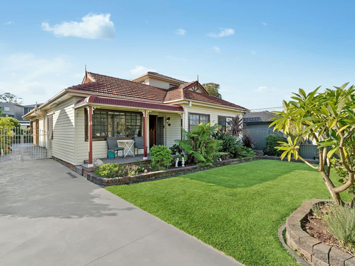 11 Gough Avenue, CHESTER HILL, Chester Hill - Image 1
