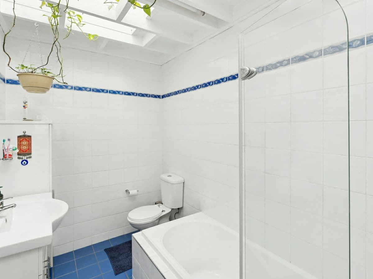 11 Gough Avenue, CHESTER HILL, Chester Hill - Thumbnail 4