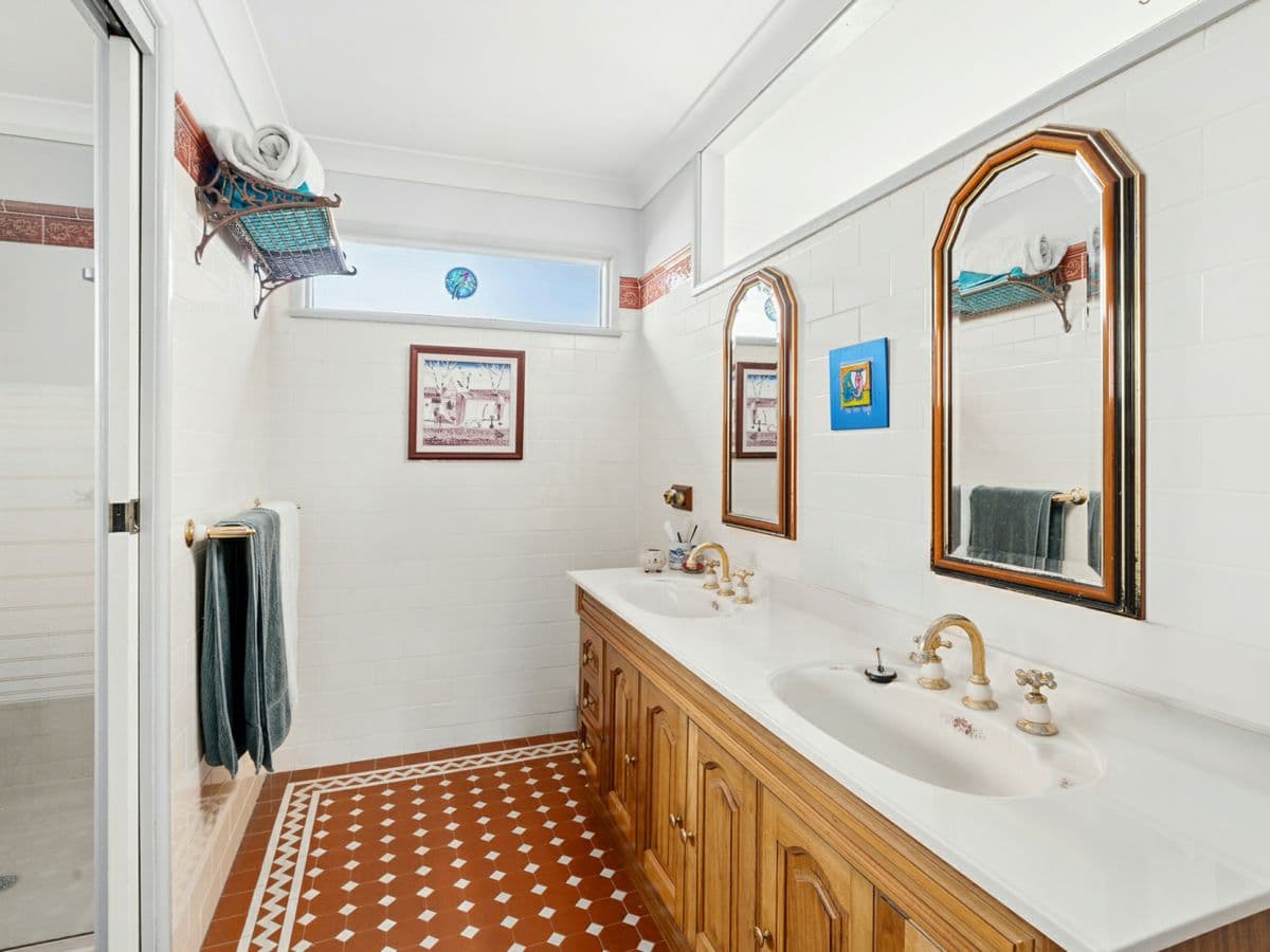 11 Gough Avenue, CHESTER HILL, Chester Hill - Thumbnail 6