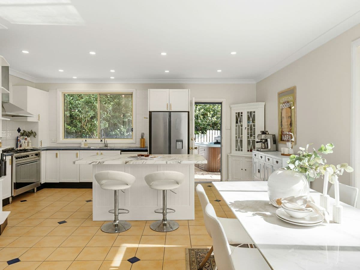19 Kethel Road, CHELTENHAM, Beecroft - Thumbnail 3