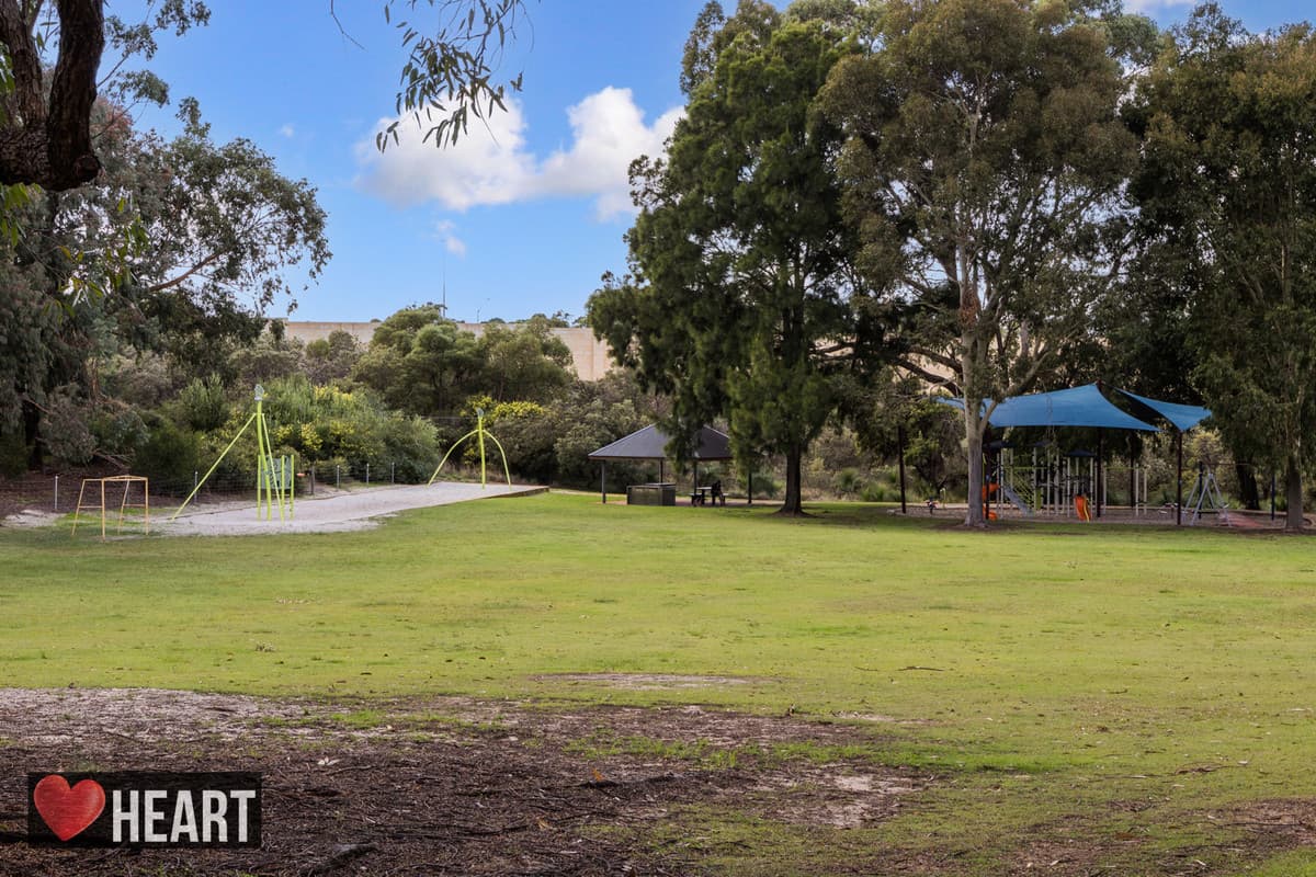 70 Parkway Road, Bibra Lake WA 6163, Bibra Lake - Thumbnail 3