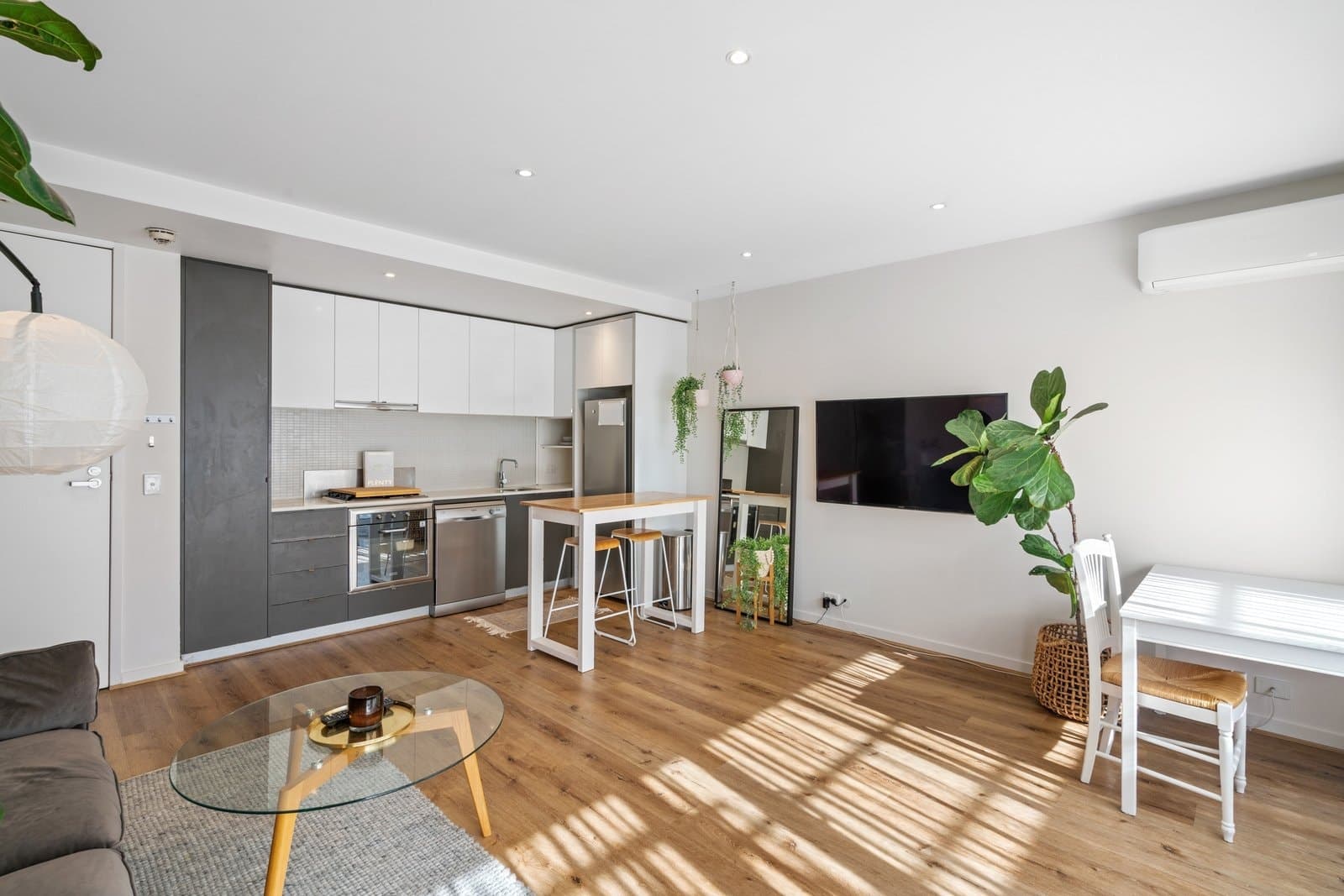 4/151 Burwood Road, Hawthorn - Thumbnail 2