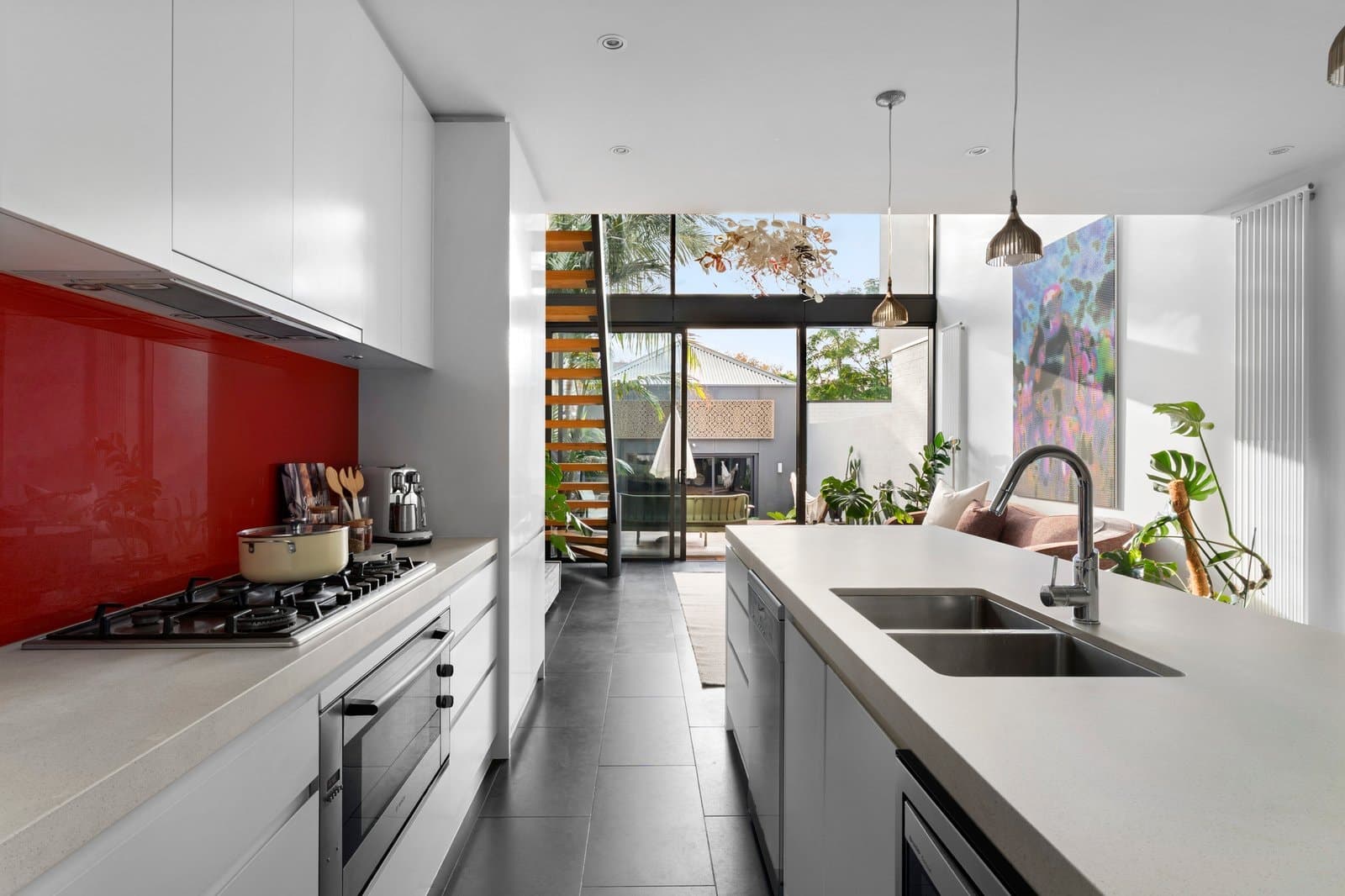 303 Esplanade East, Port Melbourne - Thumbnail 6