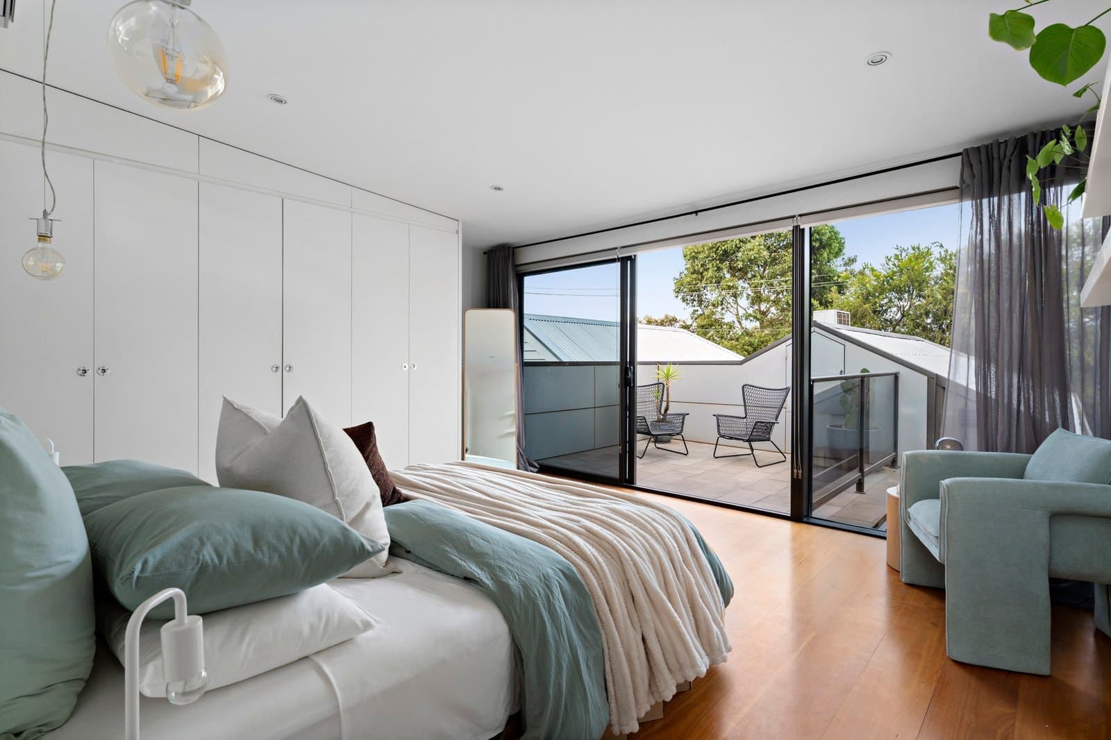 303 Esplanade East, Port Melbourne - Thumbnail 8