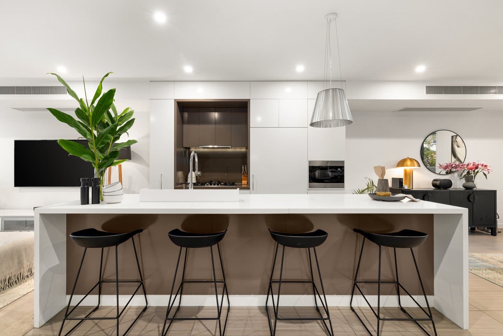 7 Danks Street, Albert Park - Thumbnail 3