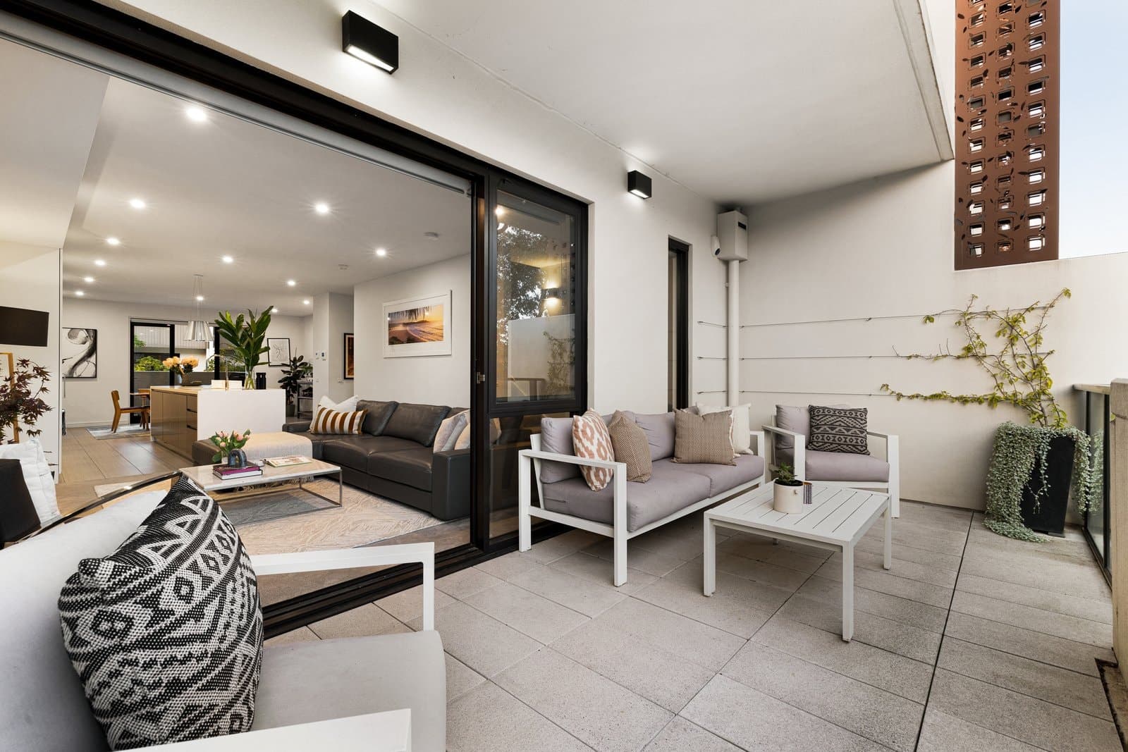 7 Danks Street, Albert Park - Thumbnail 5