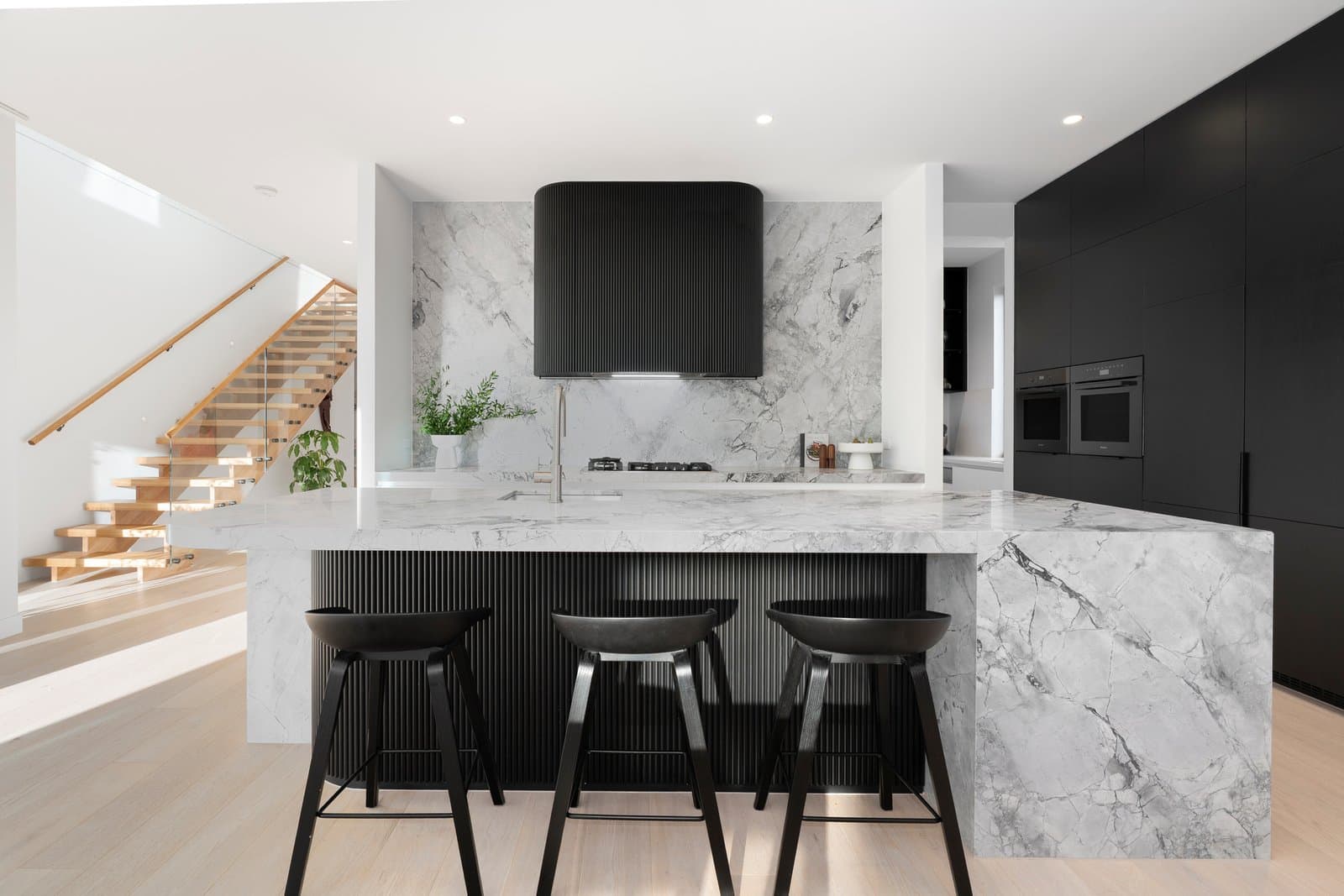 14 Lillian Street, Glen Iris - Thumbnail 3