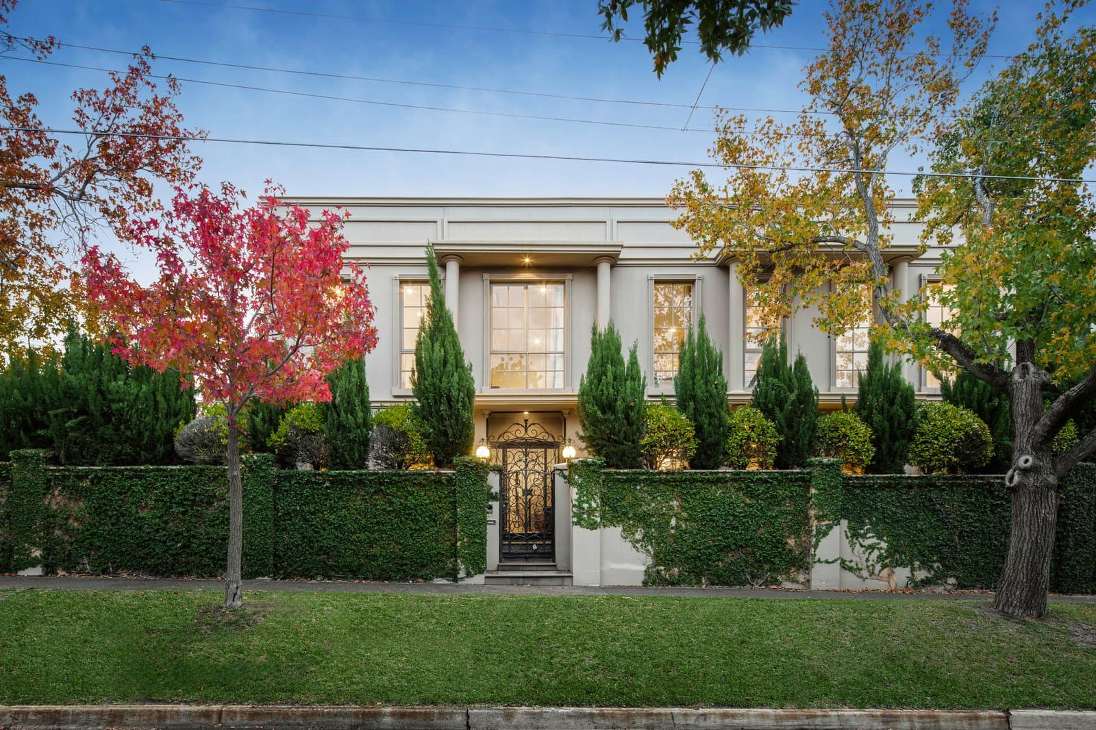 17 Glen Road, Toorak - Image 1