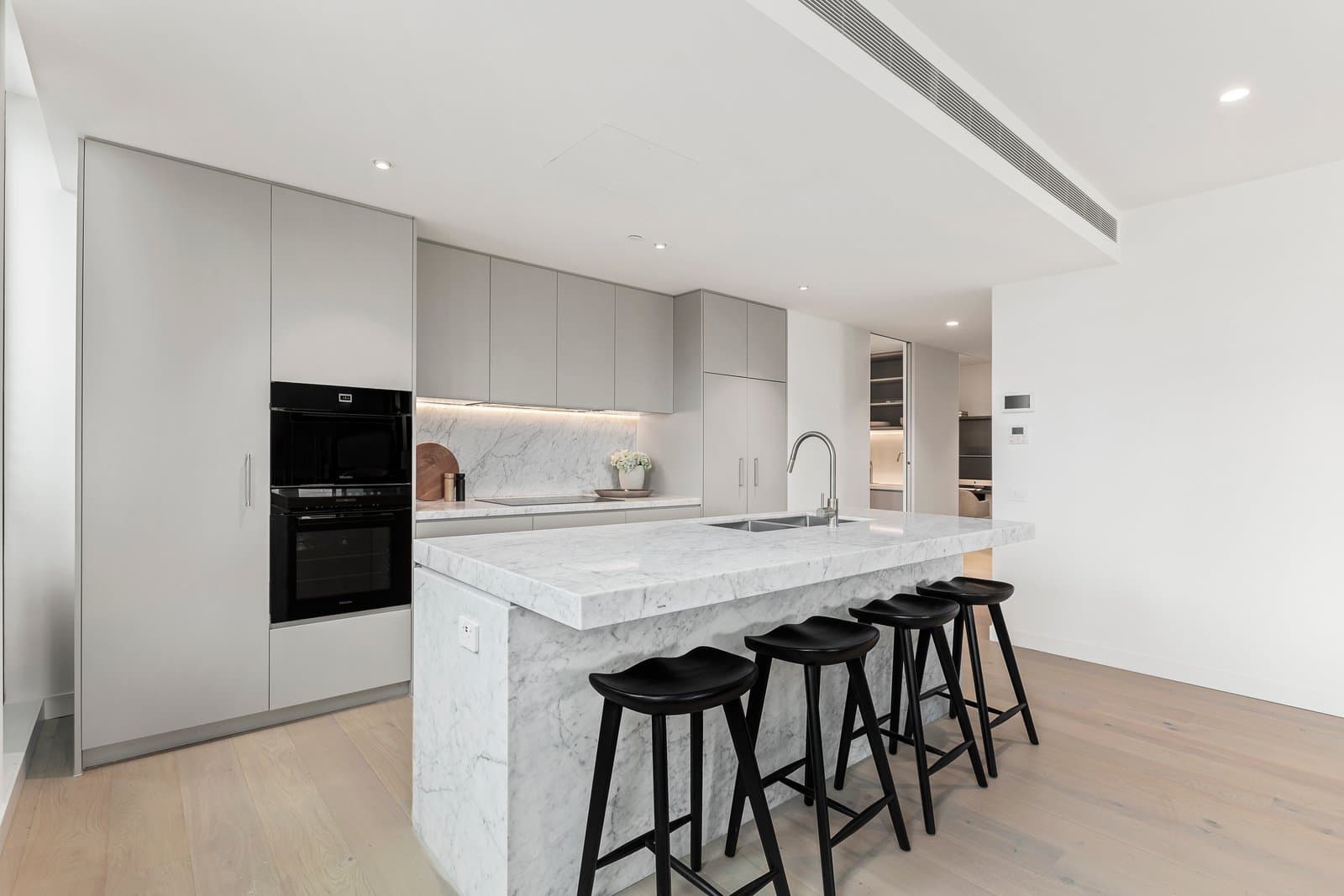 206/127 Cardigan Street, Carlton - Thumbnail 4