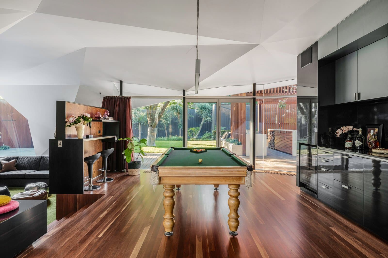 22 Kent Court, Toorak - Thumbnail 7