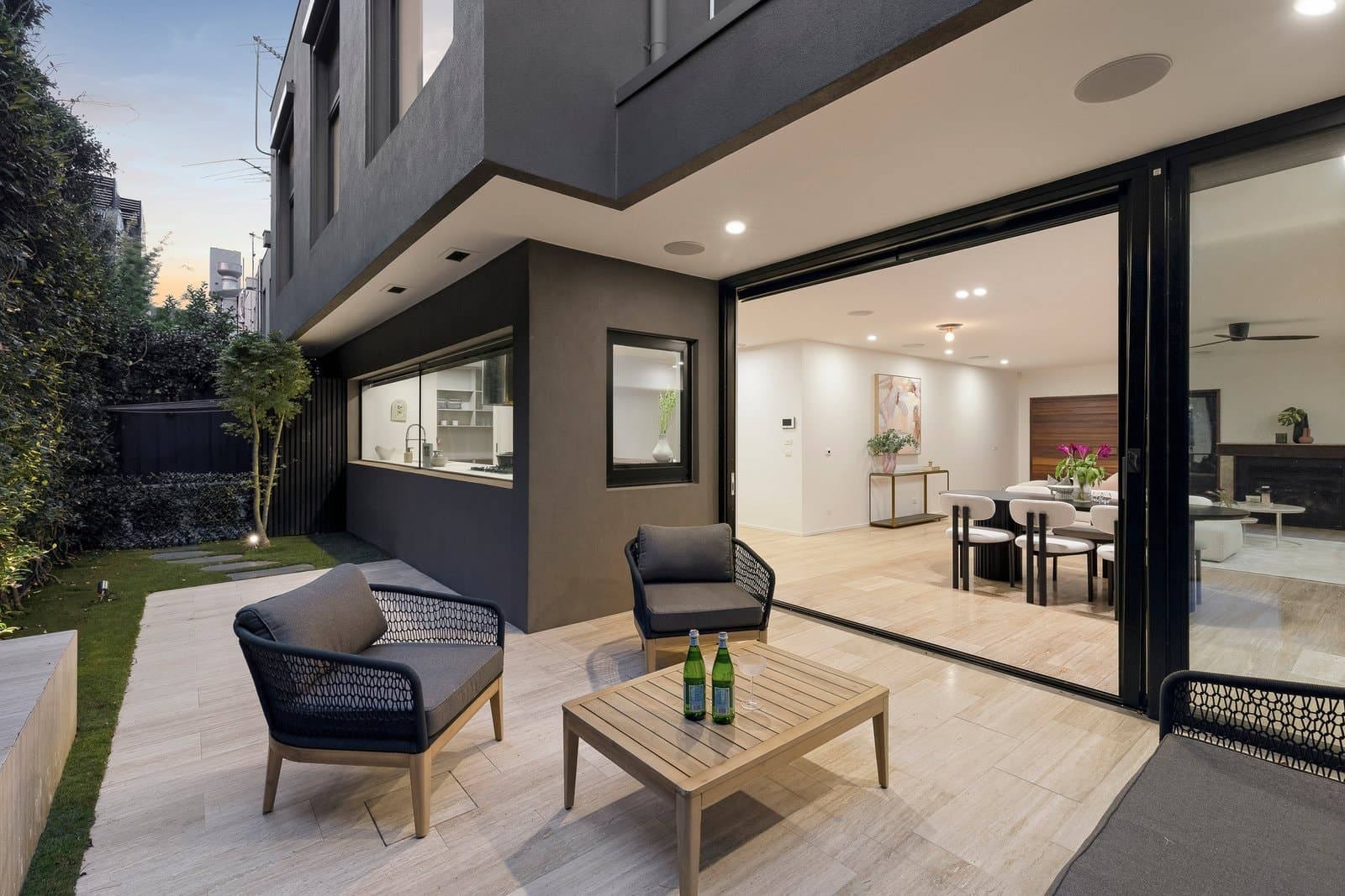 1/2 Vautier Street, Elwood - Thumbnail 5