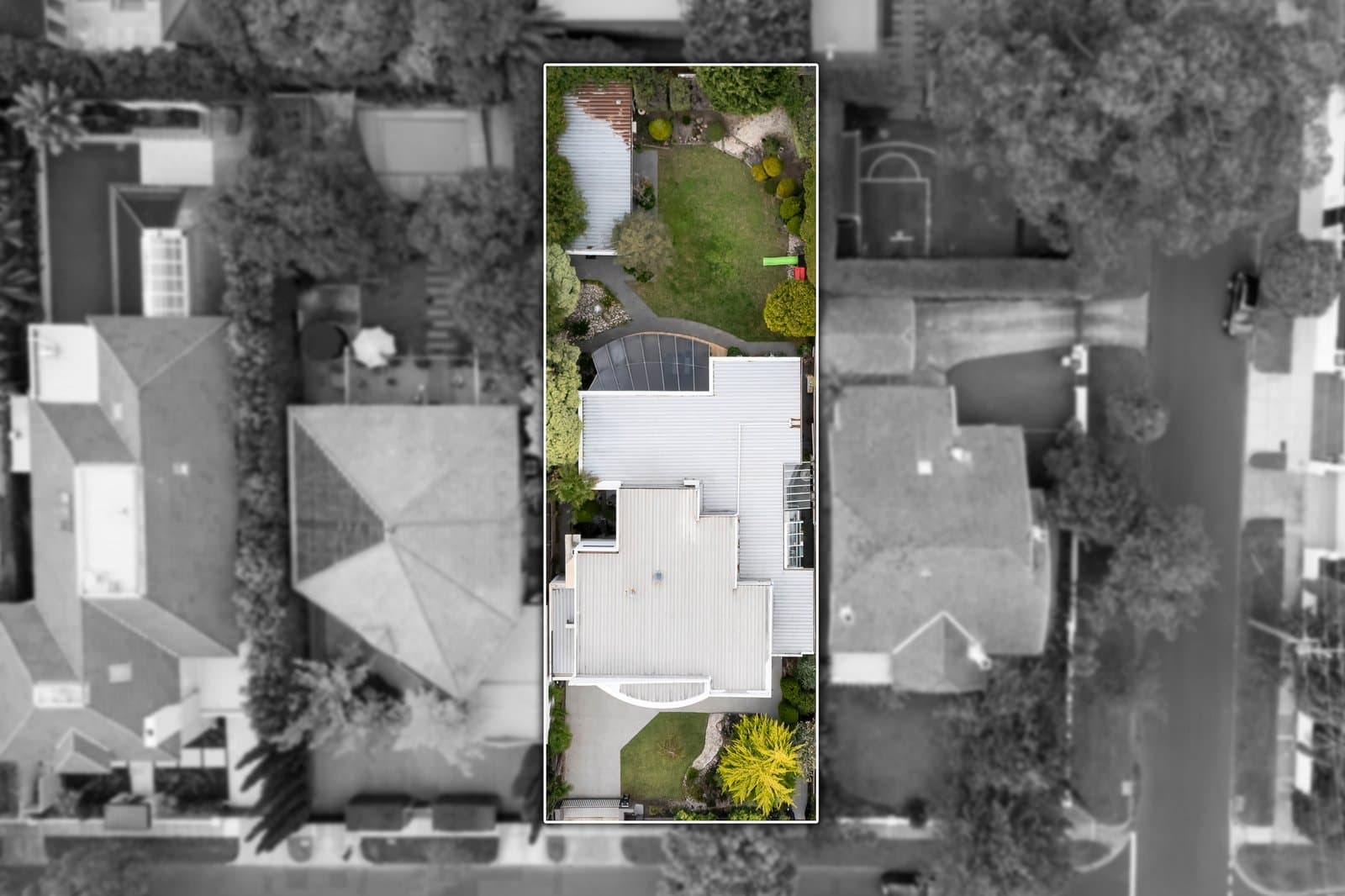 76 Lumeah Road, Caulfield North - Thumbnail 2