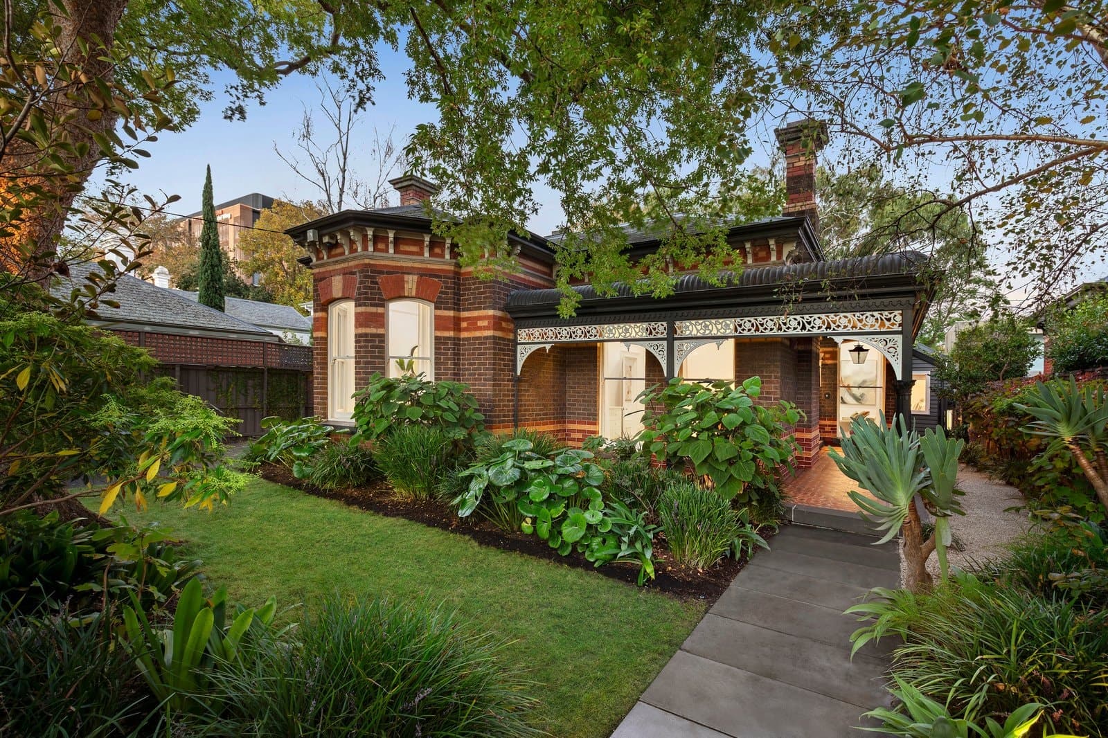 52 McKinley Avenue, Malvern - Image 1