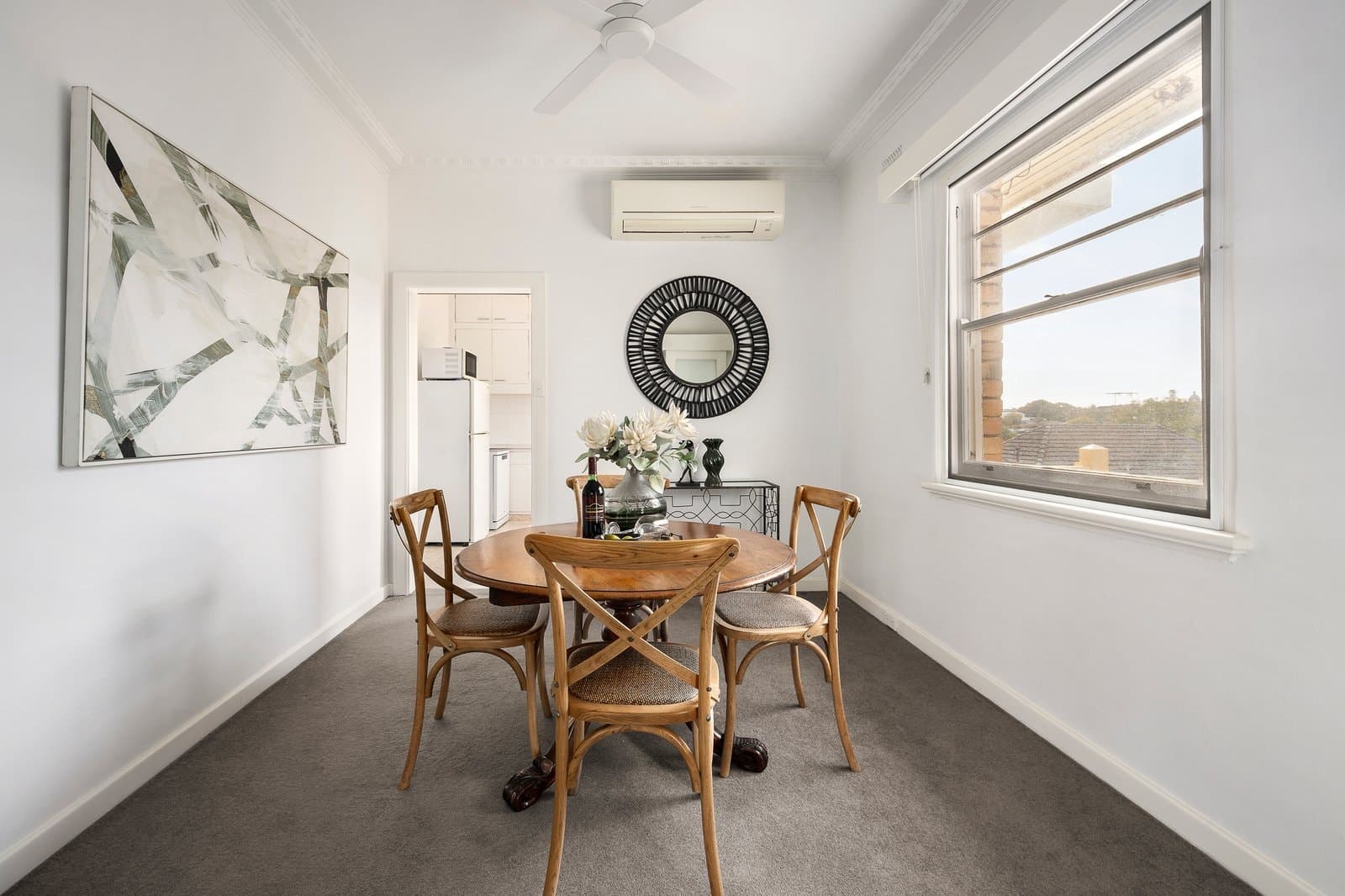 23 Corsewall Close, Hawthorn - Thumbnail 4