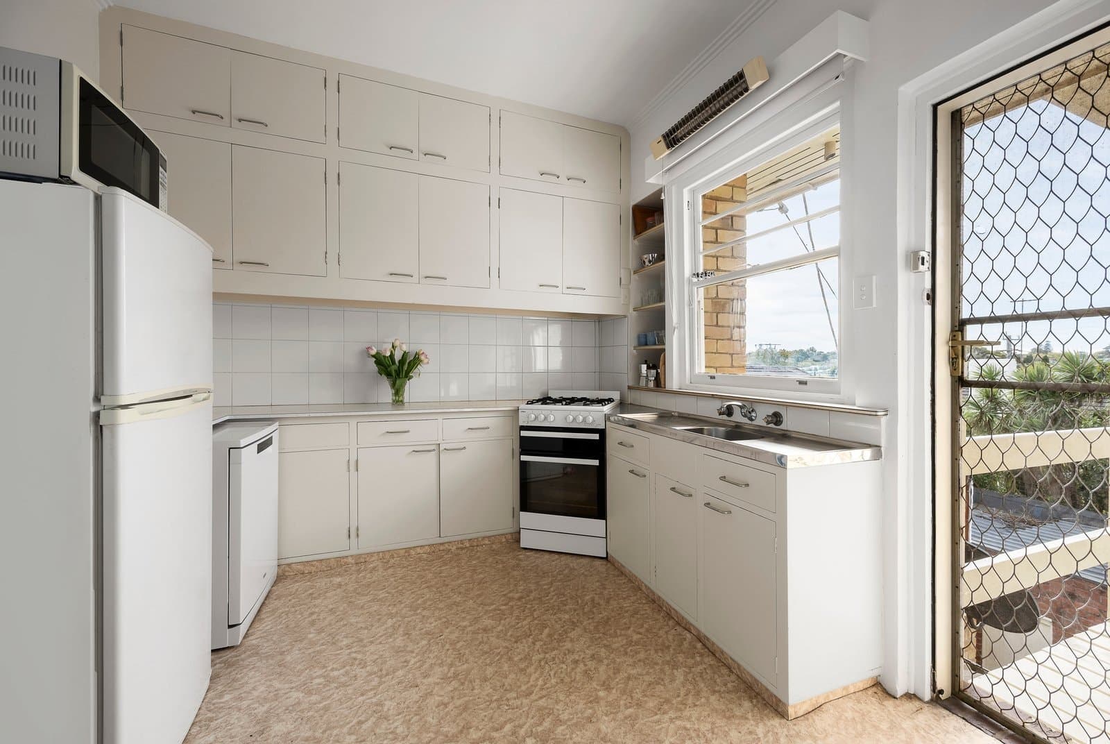 23 Corsewall Close, Hawthorn - Thumbnail 6