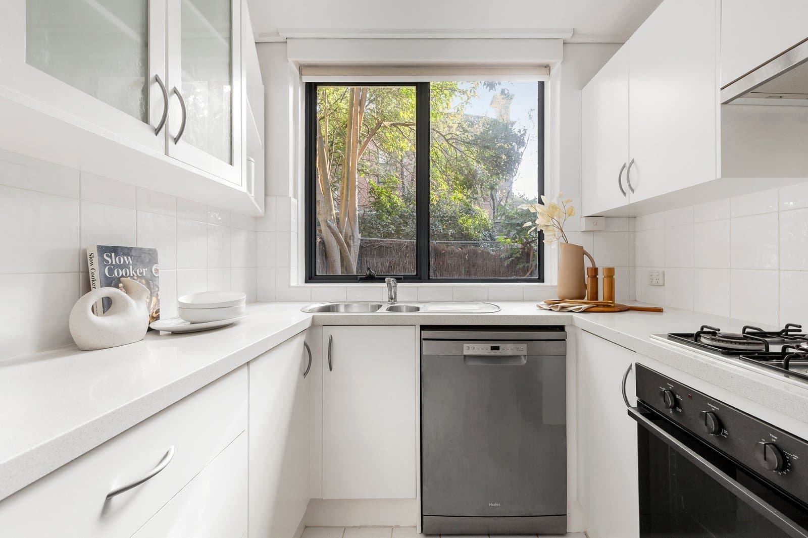 13/11-13 Auburn Grove, Hawthorn East - Thumbnail 6