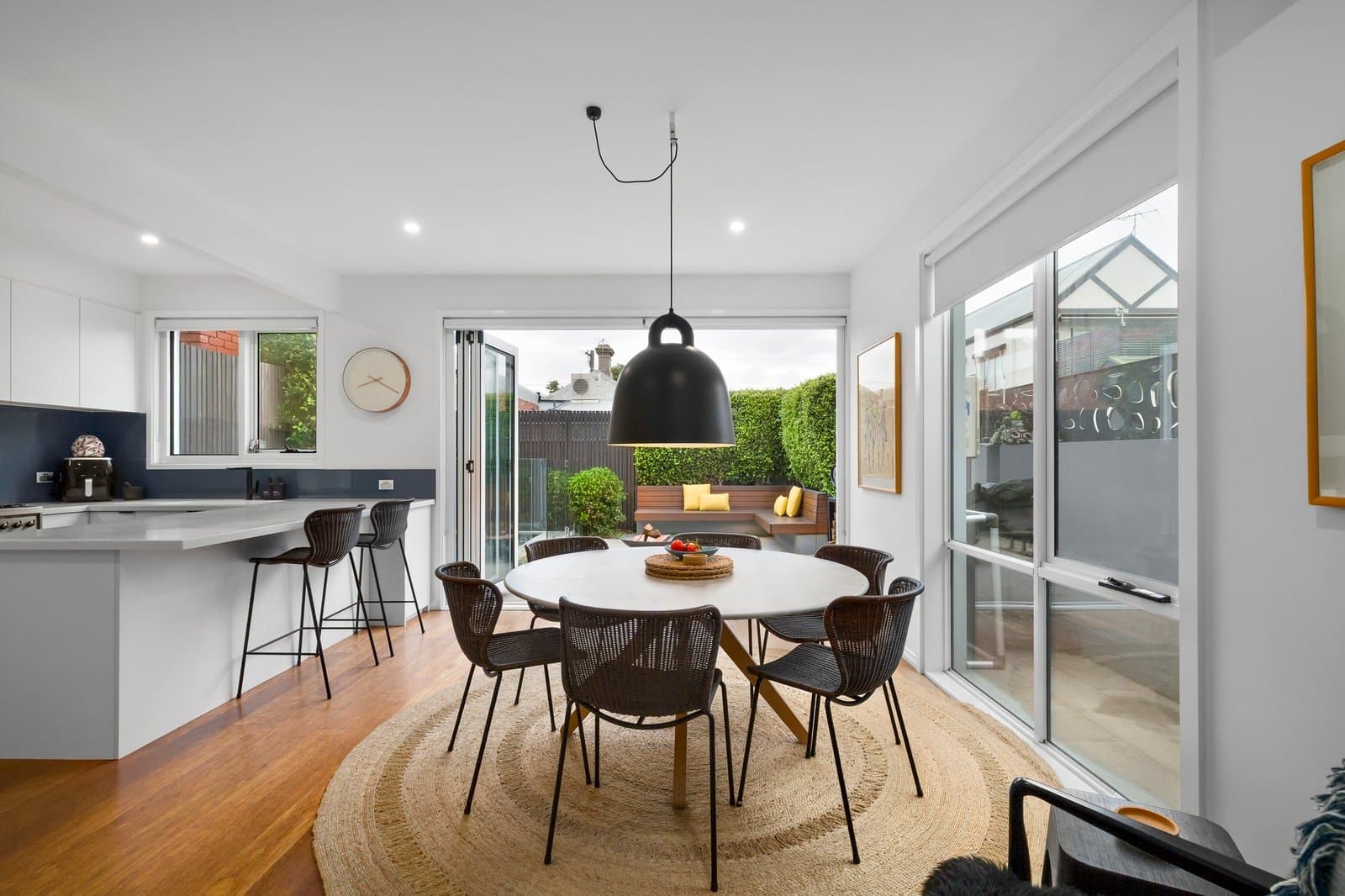 2 Adams Place, Port Melbourne - Thumbnail 3