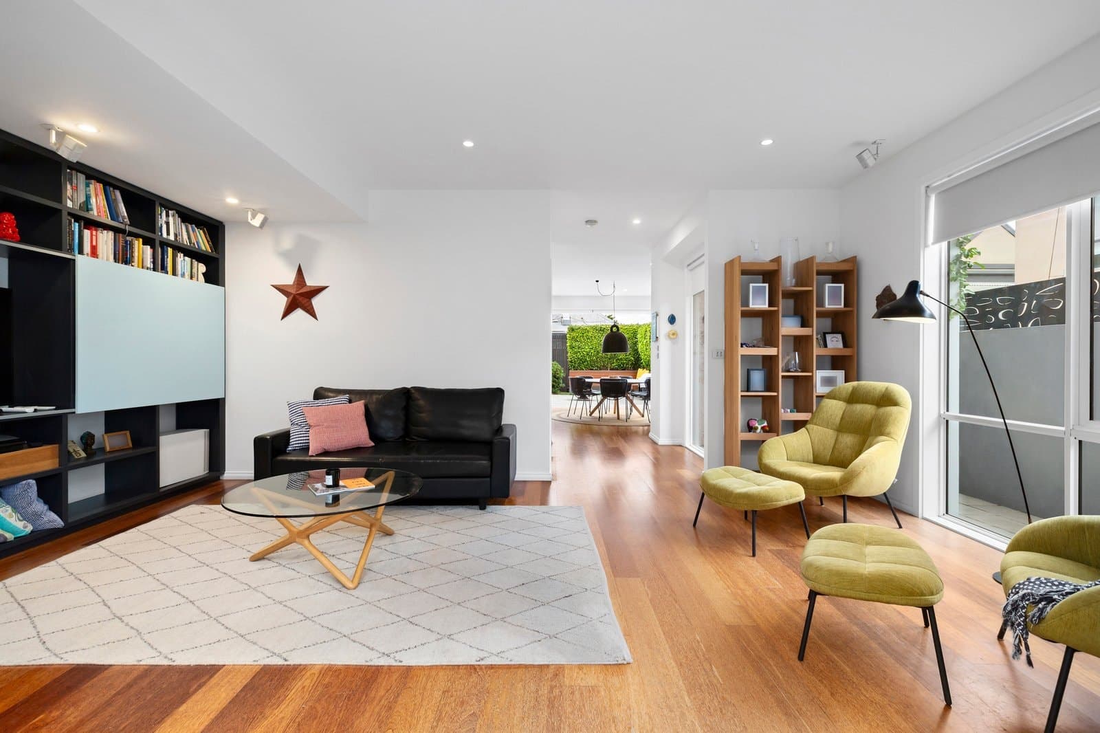 2 Adams Place, Port Melbourne - Thumbnail 5
