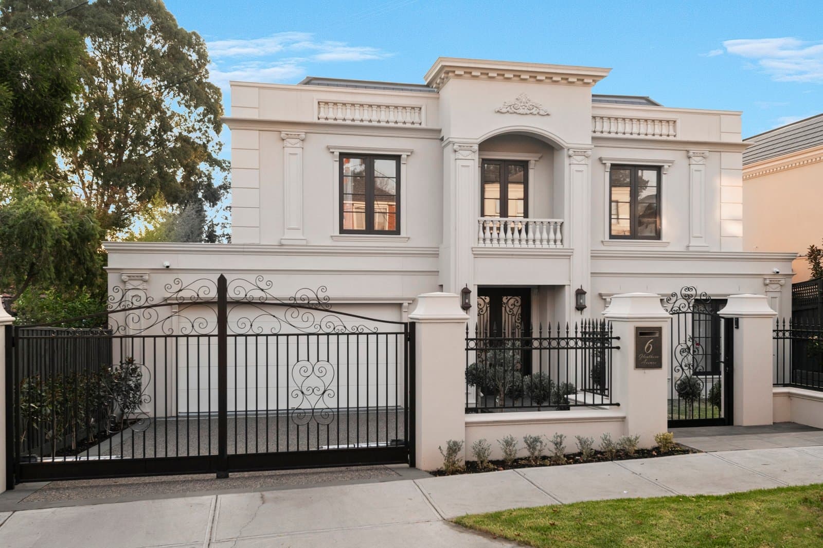 6 Glenthorn Avenue, Balwyn North - Thumbnail 2