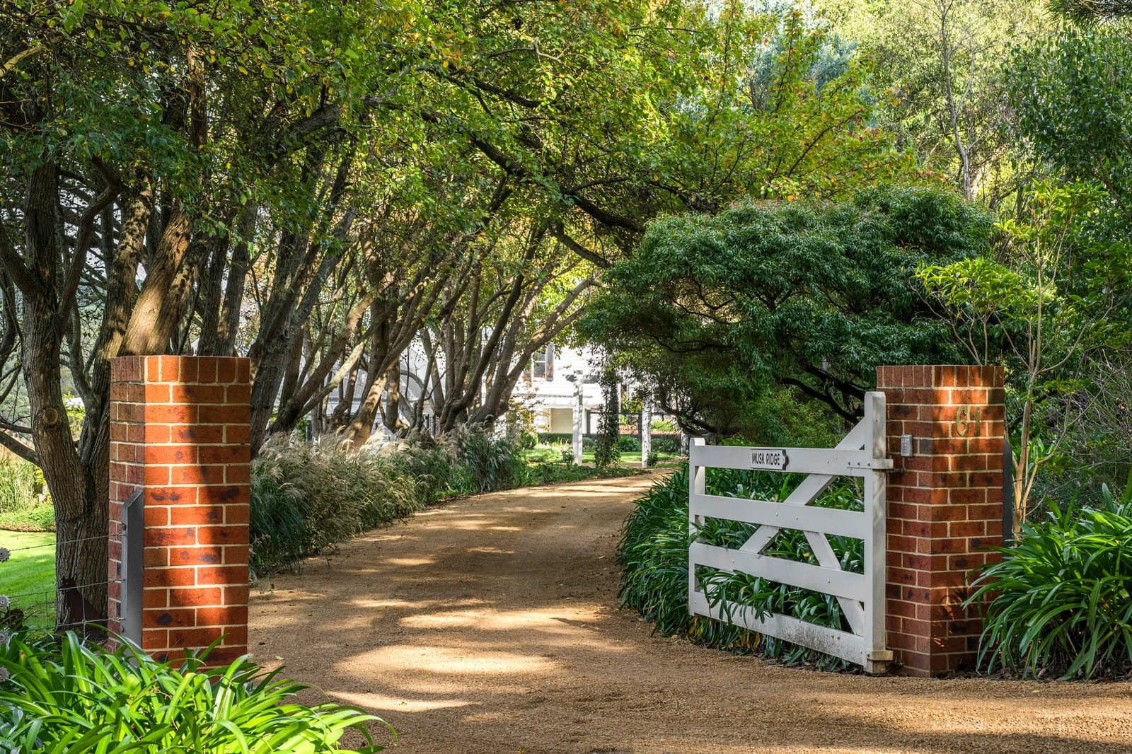61 Barkers Road, Flinders - Thumbnail 2